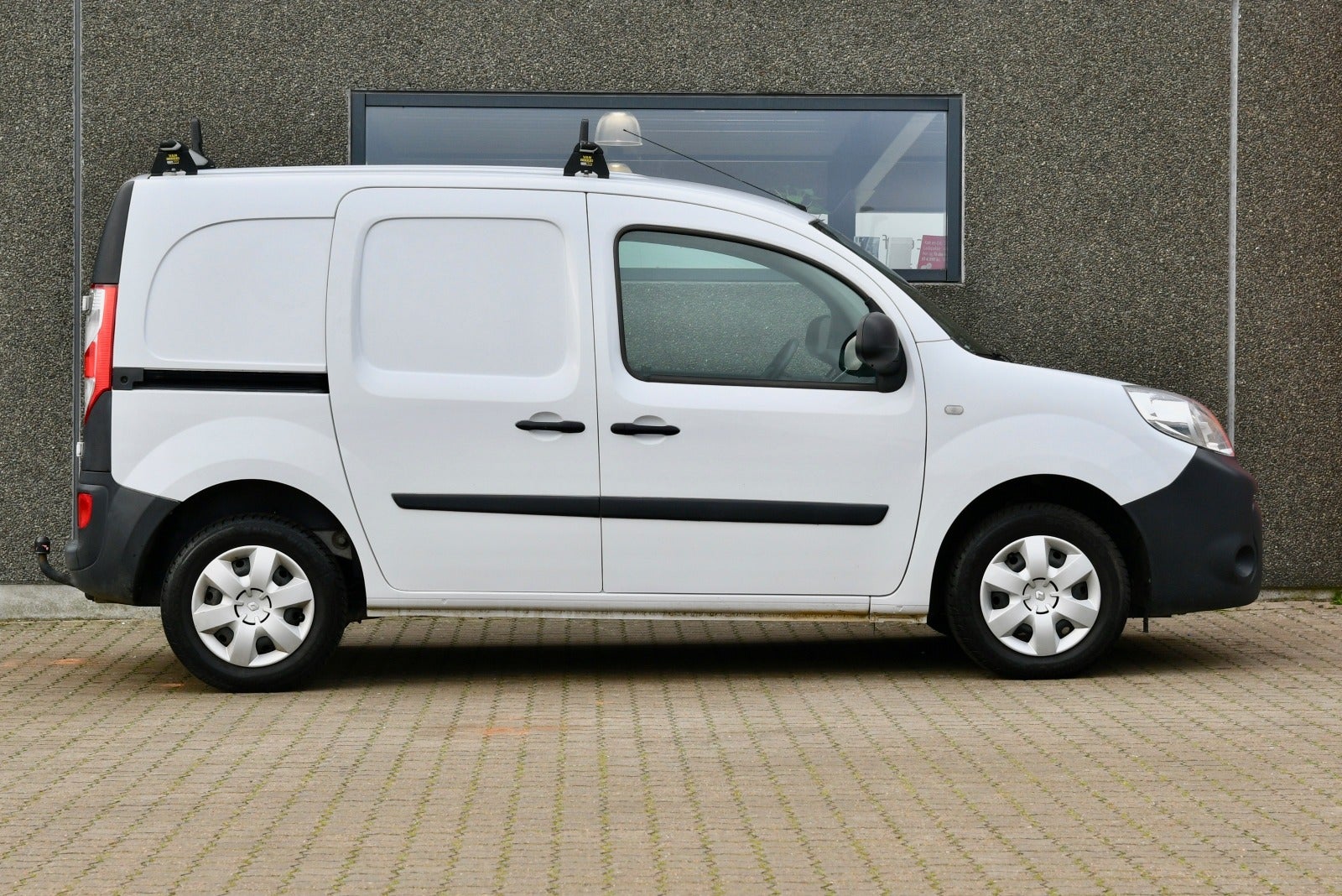 flexleasing-renault-kangoo-15-dci-75-access-l1-findleasing