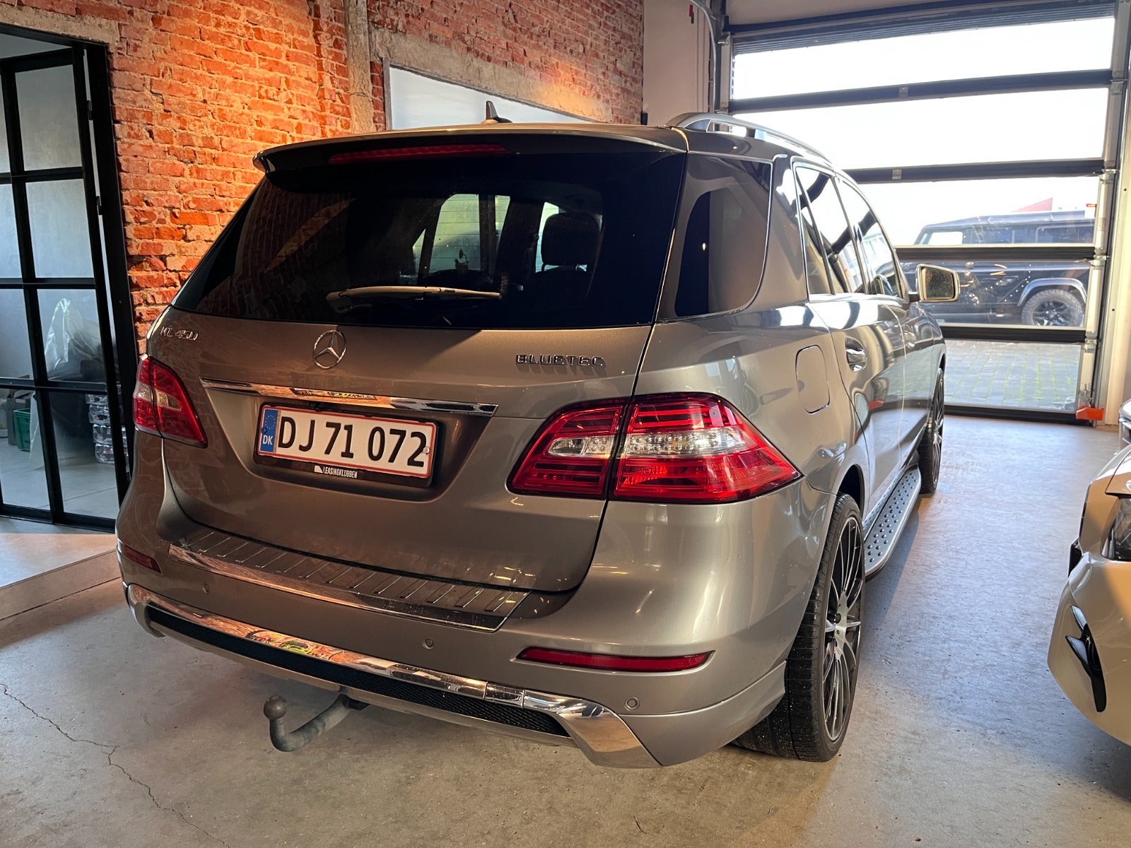 flexleasing-mercedes-ml350-30-bluetec-amg-line-aut-4matic-5d-findleasing