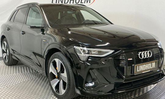 Audi e-tron 55 S-line quattro 5d