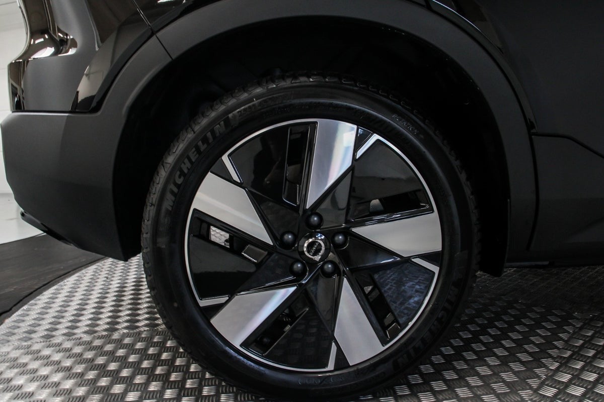 flexleasing-volvo-xc40-recharge-extended-range-plus-5d-findleasing