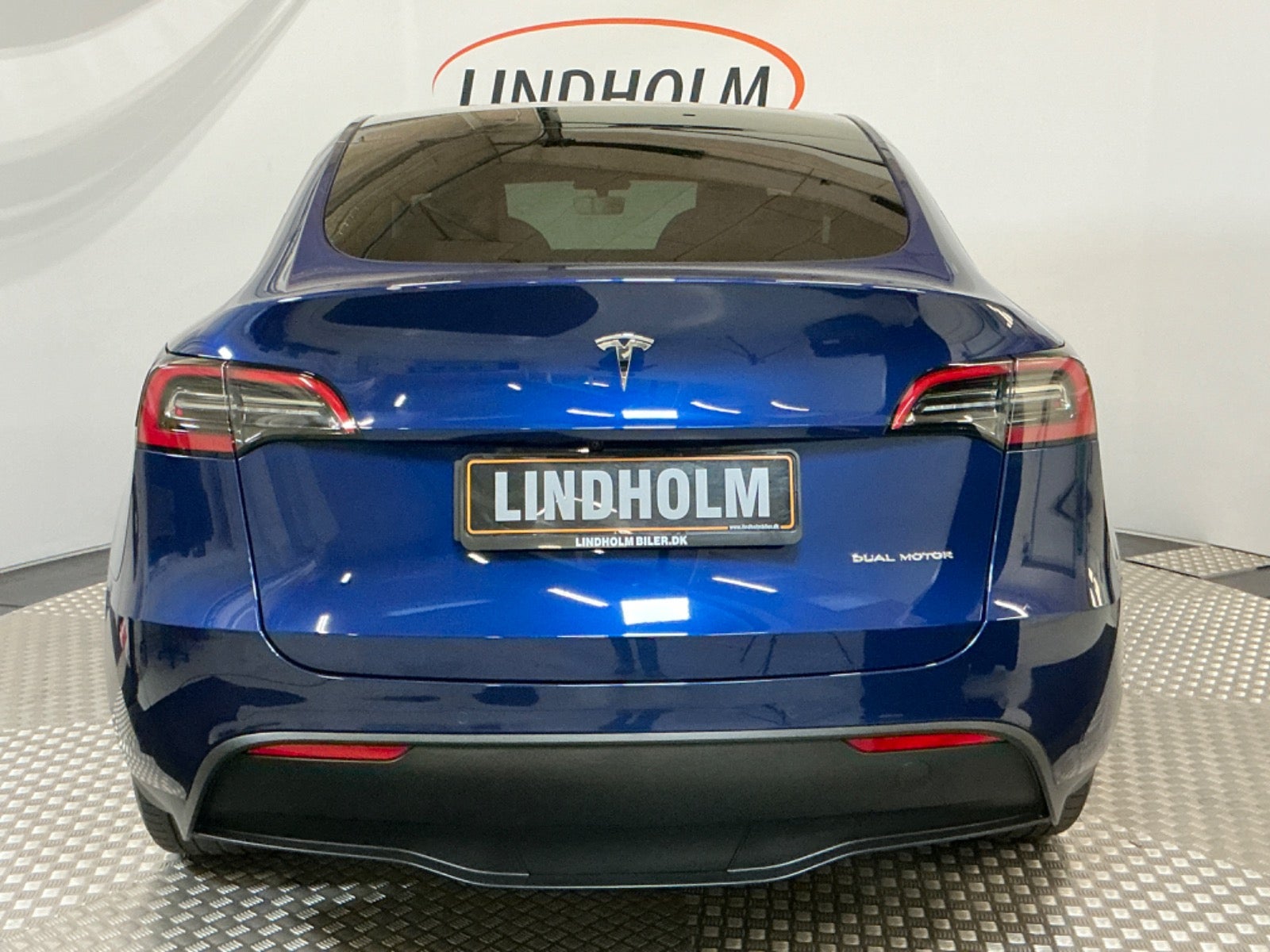 flexleasing-tesla-model-y-long-range-awd-5d-findleasing