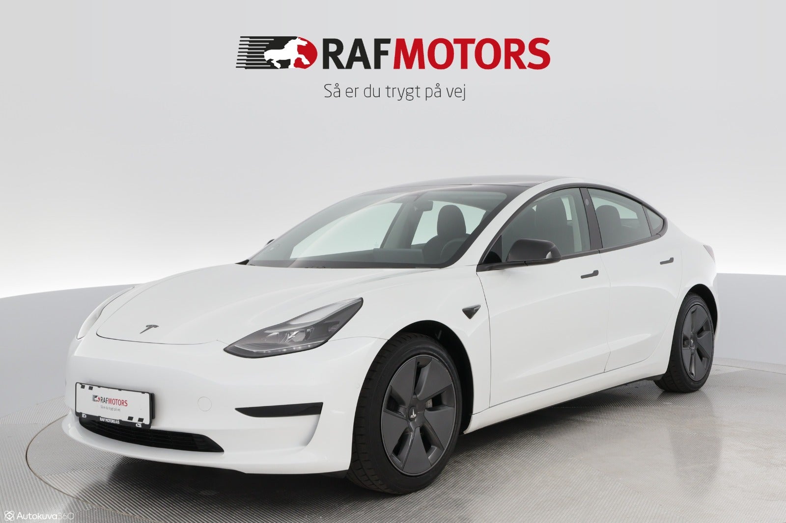 flexleasing-tesla-model-3-standard-range-rwd-4d-findleasing