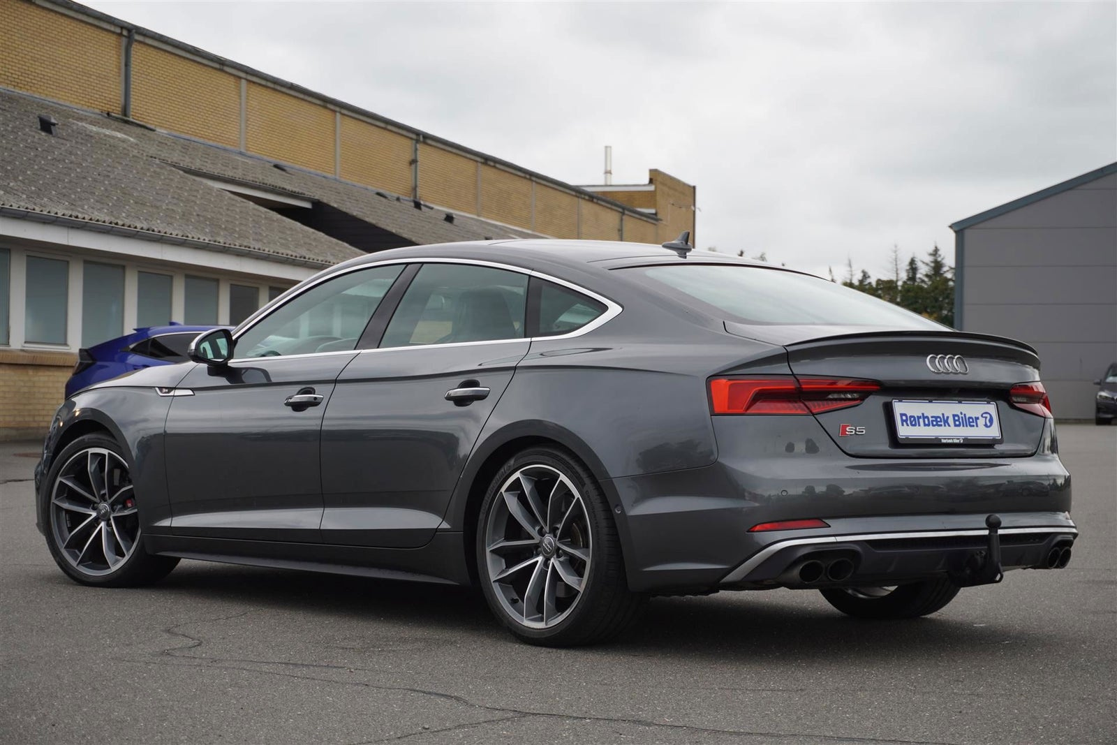 flexleasing-audi-s5-30-tfsi-sportback-quattro-tiptr-5d-findleasing