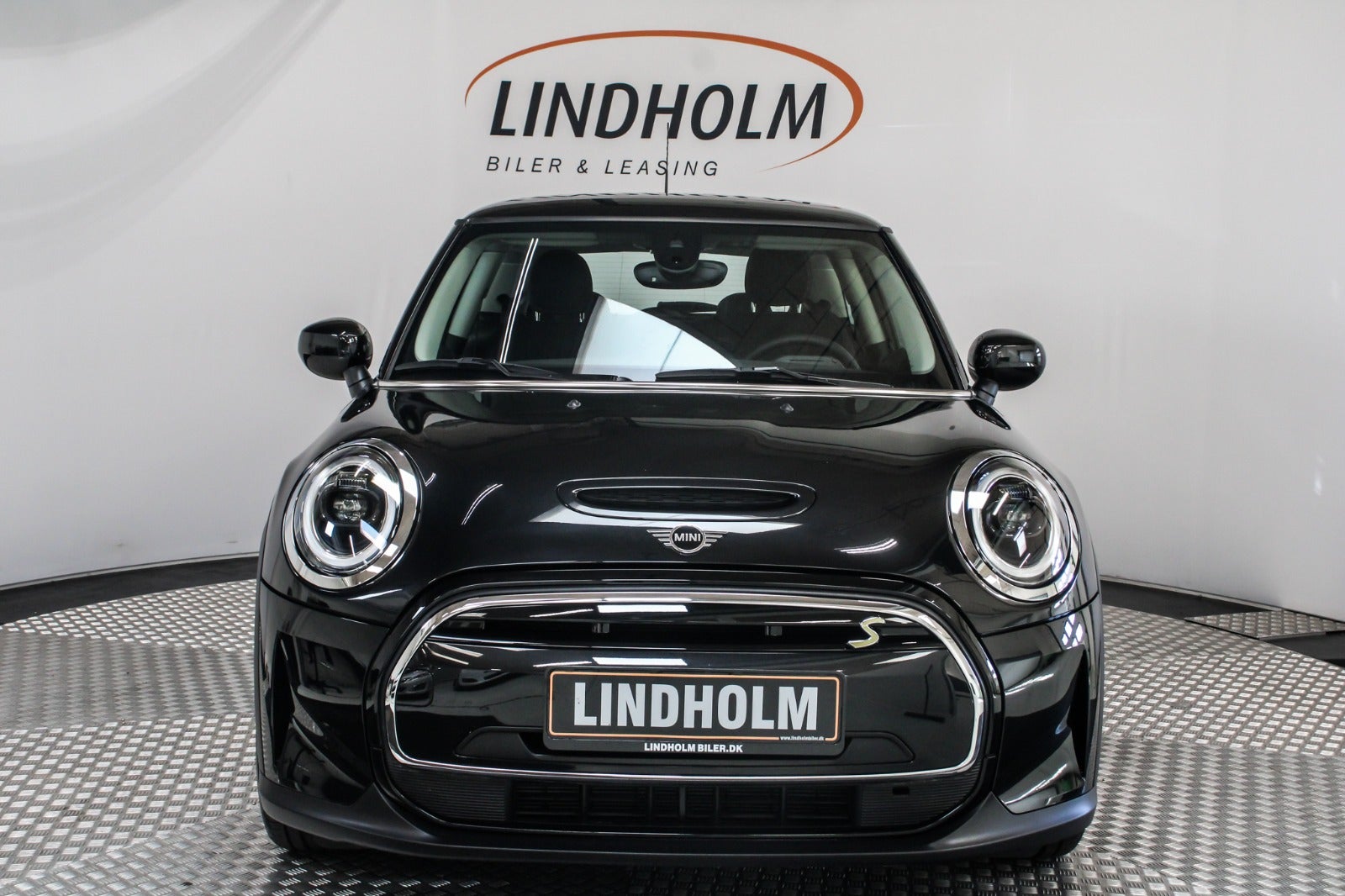 flexleasing-mini-cooper-se-classic-trim-3d-findleasing