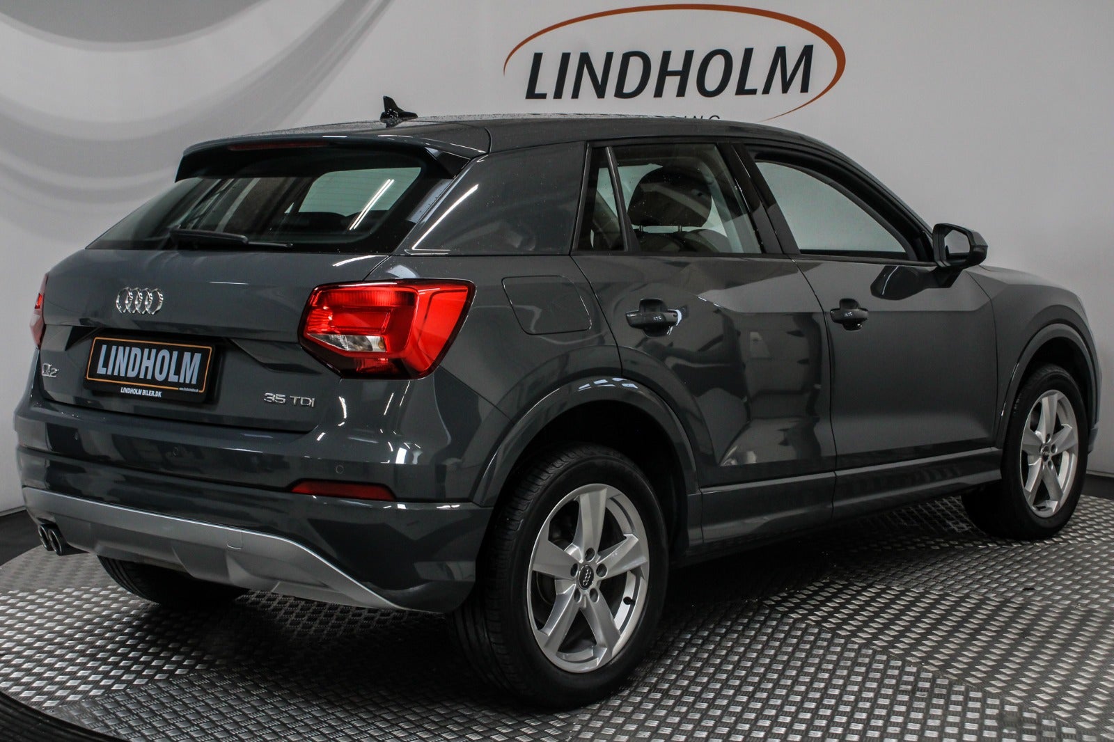 flexleasing-audi-q2-35-tdi-sport-s-tr-5d-findleasing