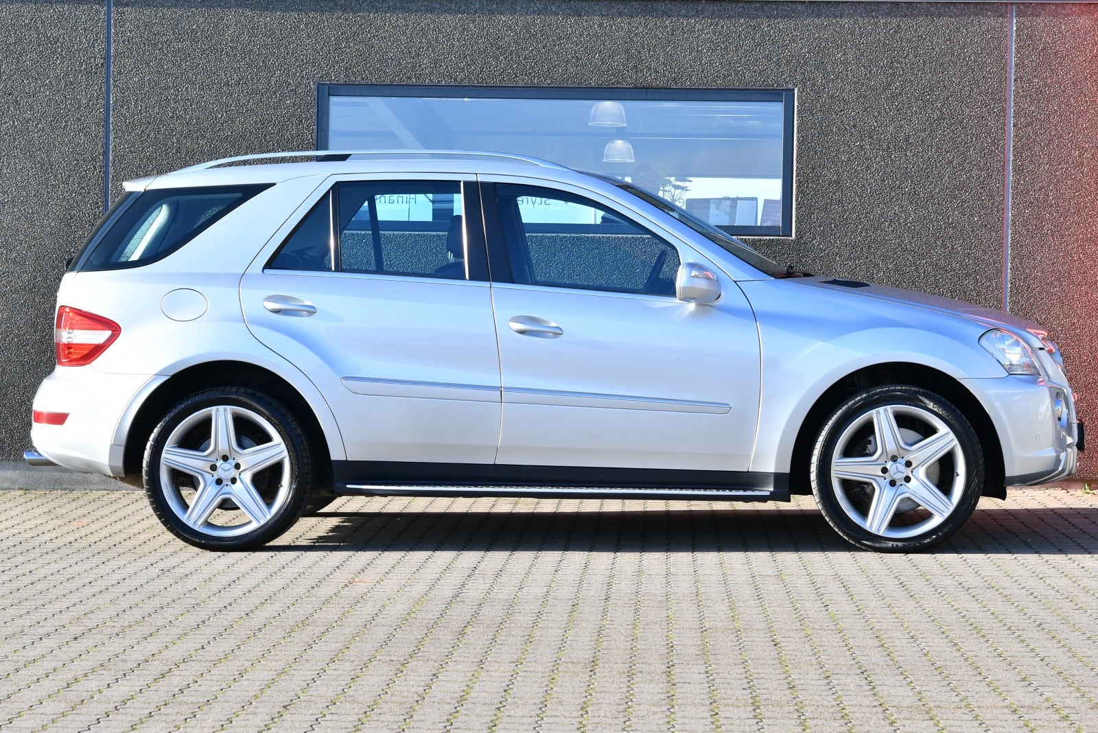 flexleasing-mercedes-ml500-55-aut-4matic-5d-findleasing