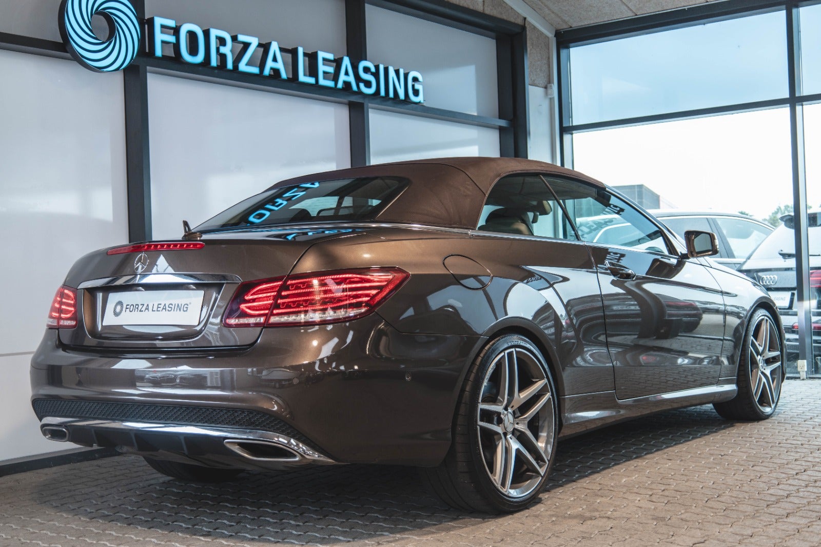 flexleasing-mercedes-e350-30-bluetec-cabriolet-aut-2d-findleasing