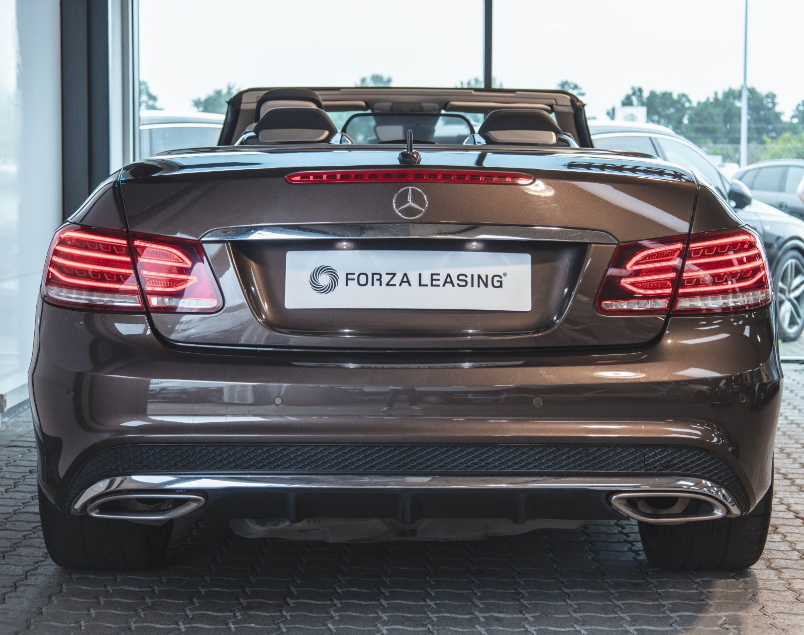 flexleasing-mercedes-e350-30-bluetec-cabriolet-aut-2d-findleasing