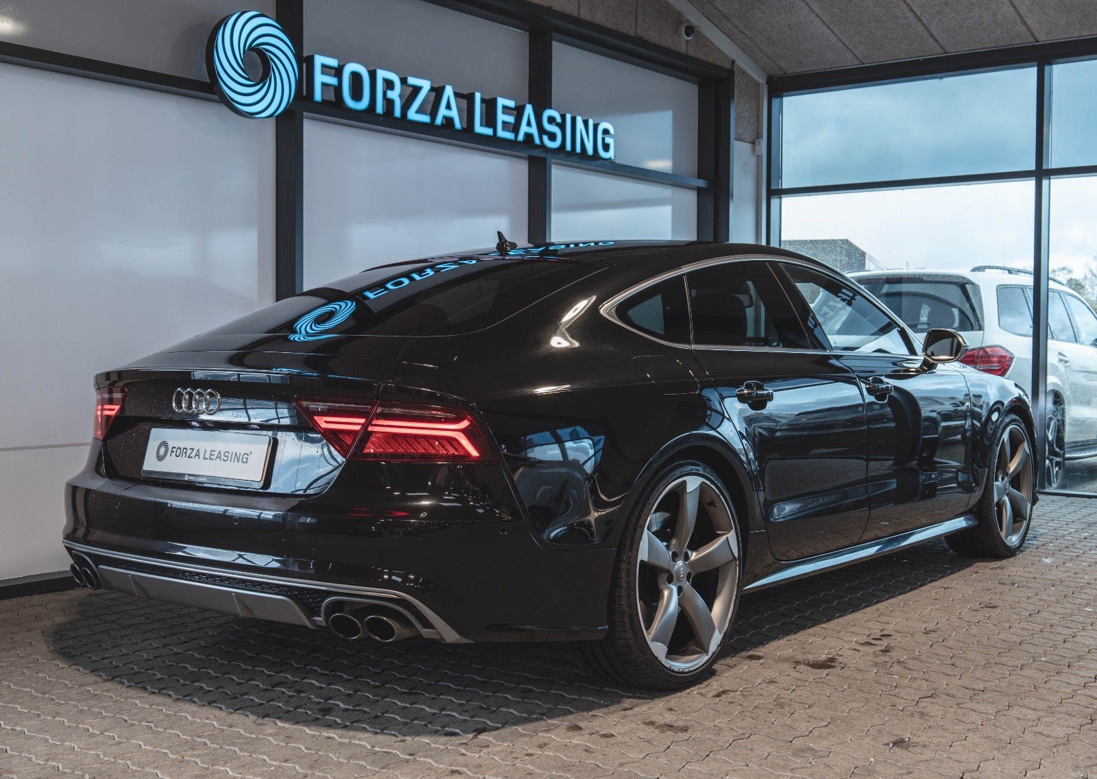 flexleasing-audi-s7-40-tfsi-sportback-quattro-s-tr-5d-findleasing