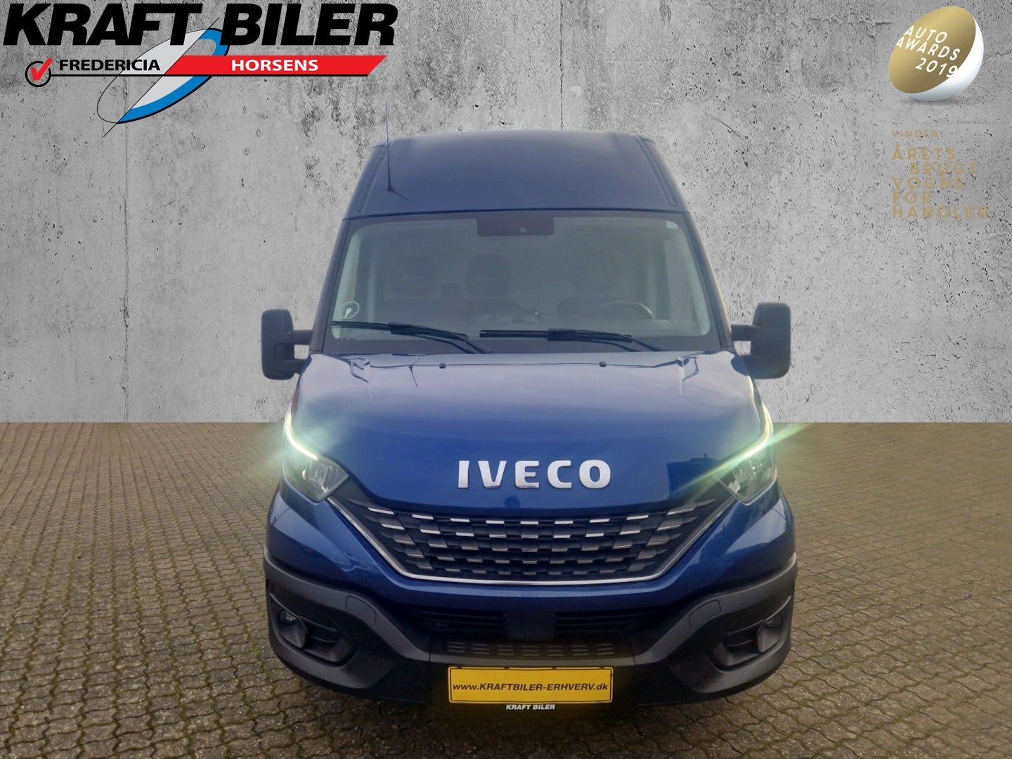 flexleasing-iveco-daily-30-35s18-12m3-van-ag8-findleasing