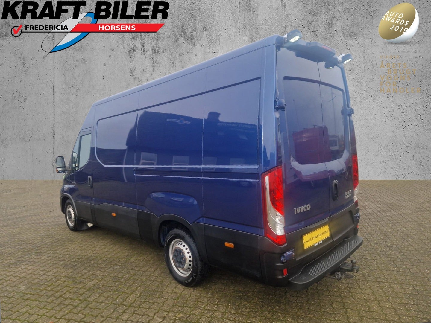 flexleasing-iveco-daily-30-35s18-12m3-van-ag8-findleasing