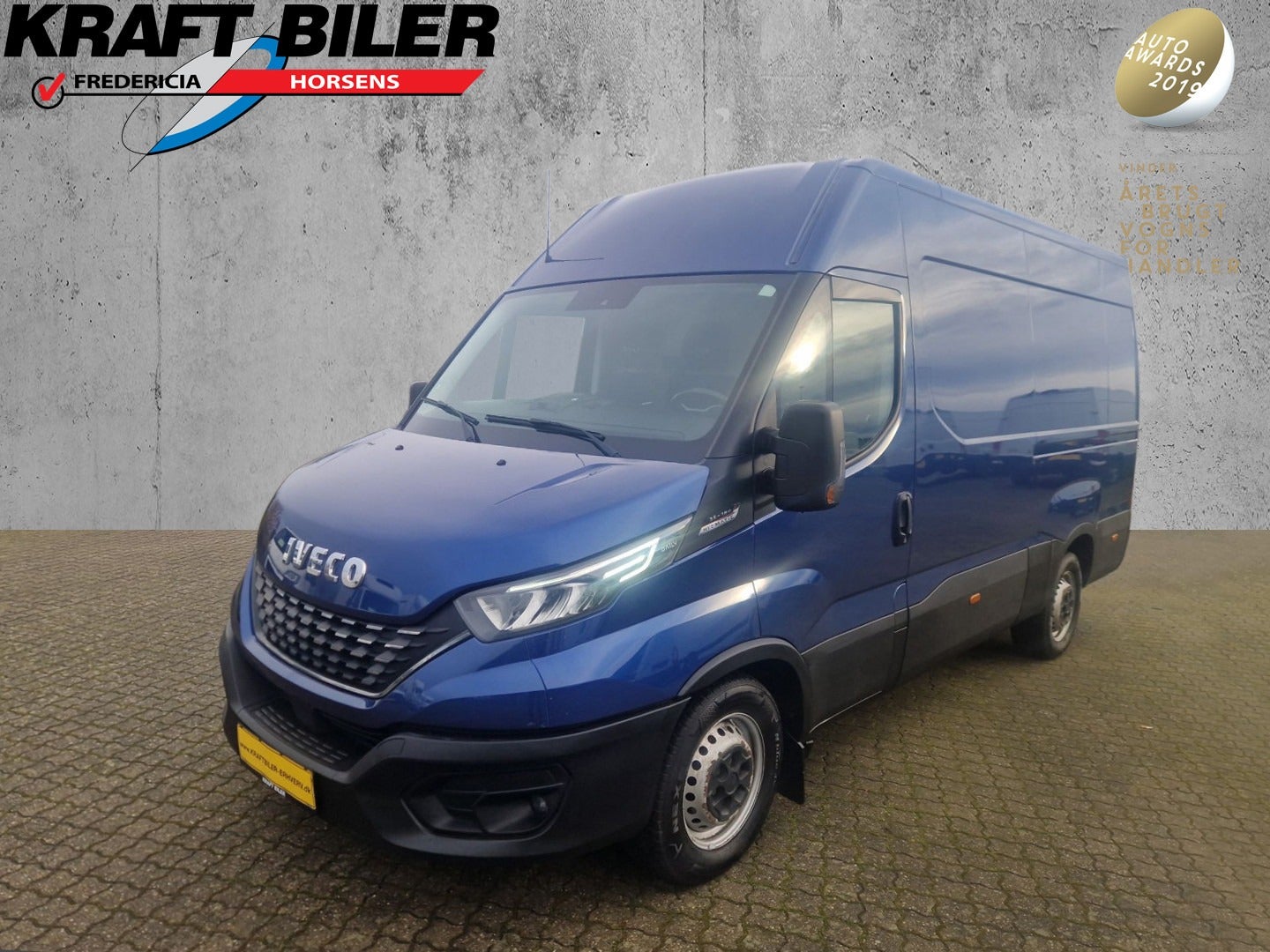 flexleasing-iveco-daily-30-35s18-12m3-van-ag8-findleasing