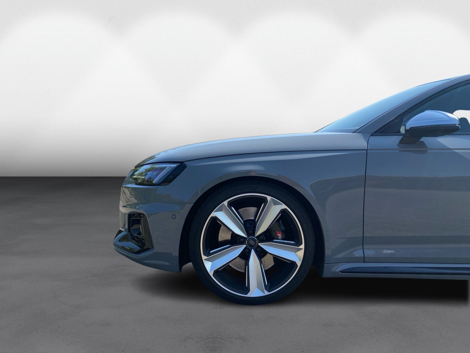 flexleasing-audi-rs4-29-tfsi-avant-quattro-tiptr-5d-findleasing