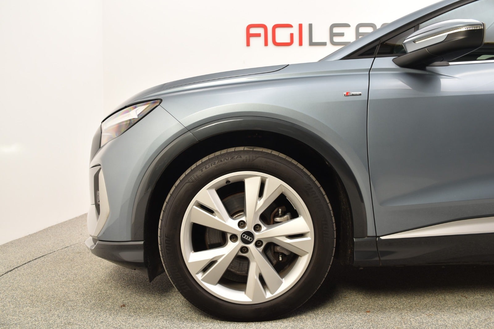 flexleasing-audi-q4-e-tron-40-s-line-5d-findleasing