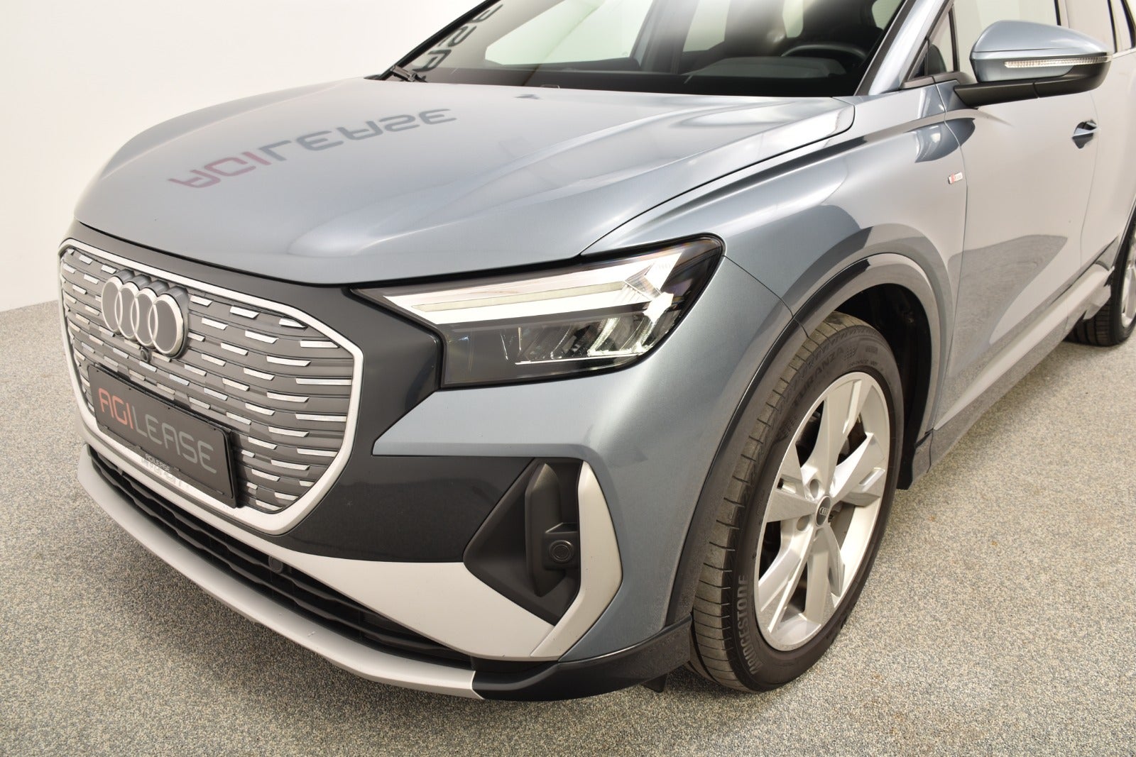 flexleasing-audi-q4-e-tron-40-s-line-5d-findleasing