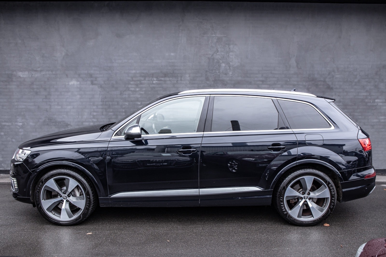 flexleasing-audi-q7-30-tdi-e-tron-quattro-tiptr-5d-findleasing