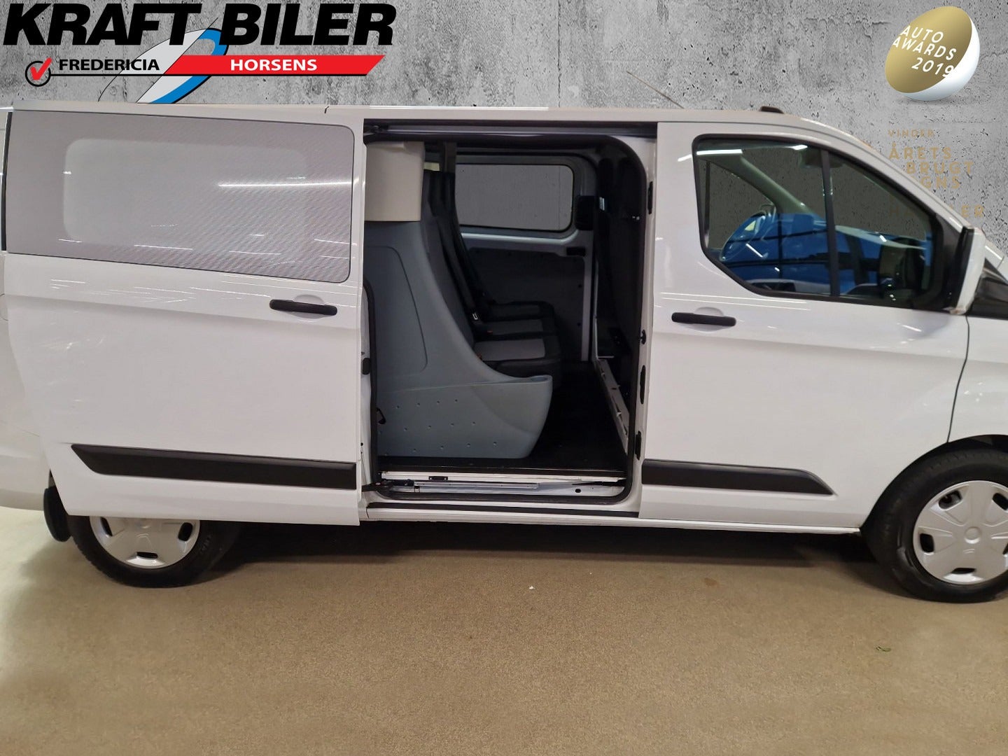 flexleasing-ford-transit-custom-300l-20-tdci-130-trend-mandskabsvogn-aut-findleasing