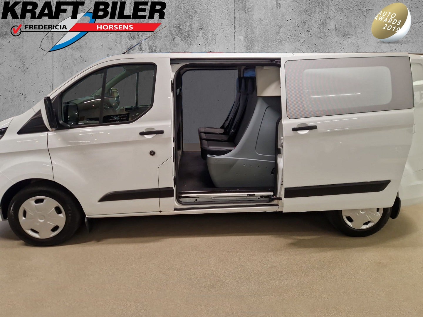 flexleasing-ford-transit-custom-300l-20-tdci-130-trend-mandskabsvogn-aut-findleasing