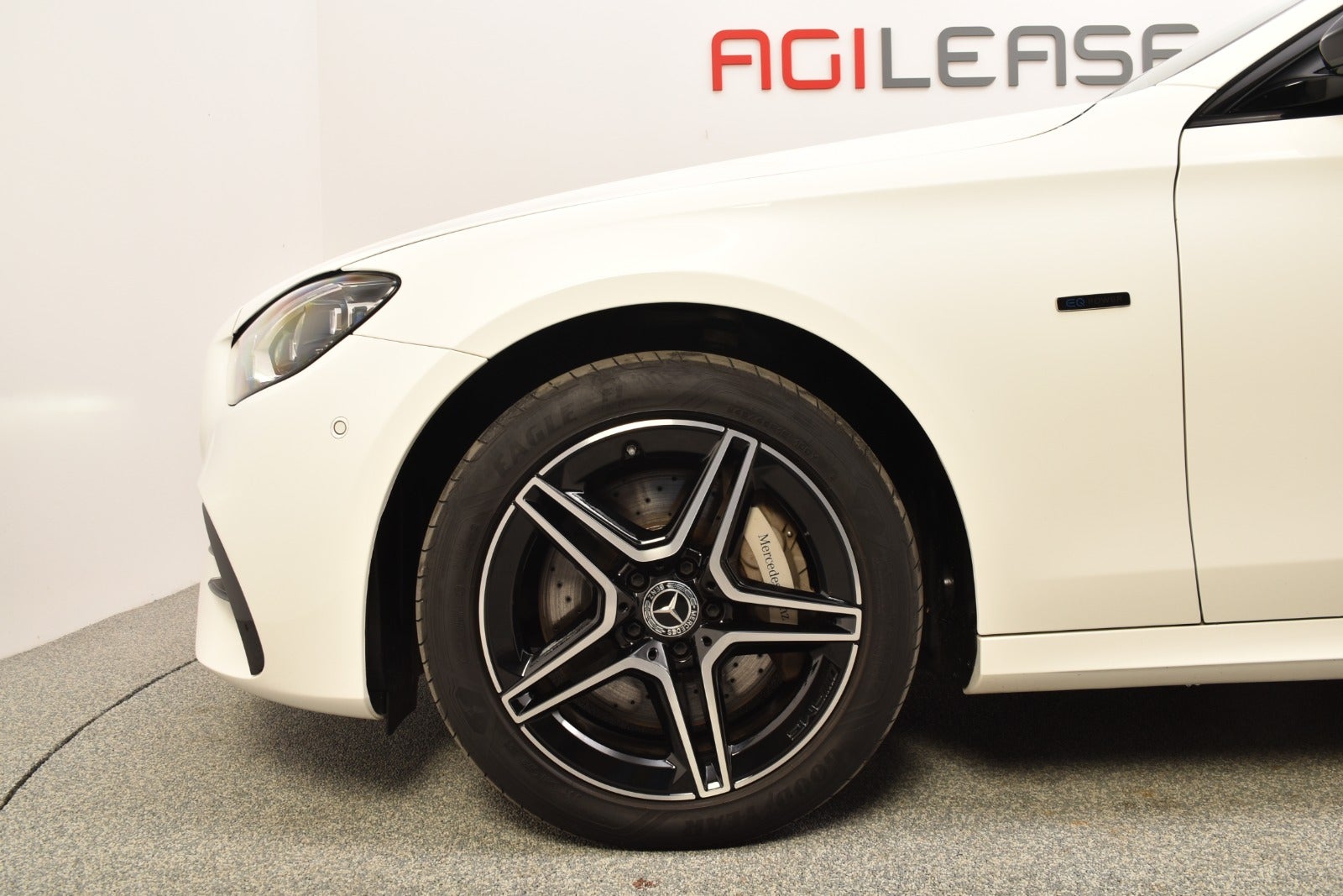 flexleasing-mercedes-e300-de-20-amg-line-night-edition-stc-aut-5d-findleasing