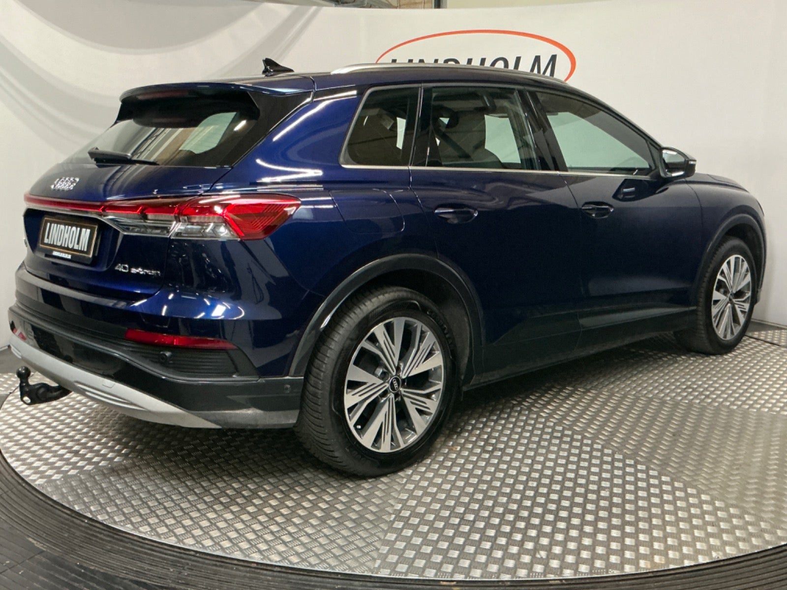 flexleasing-audi-q4-e-tron-40-advanced-5d-findleasing