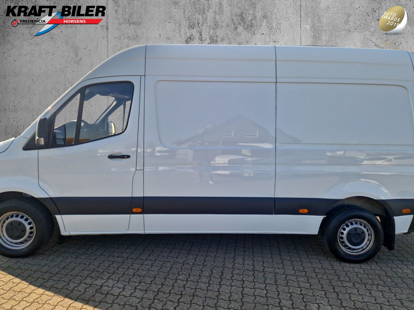 flexleasing-mercedes-sprinter-214-22-cdi-a2-kassevogn-aut-fwd-findleasing