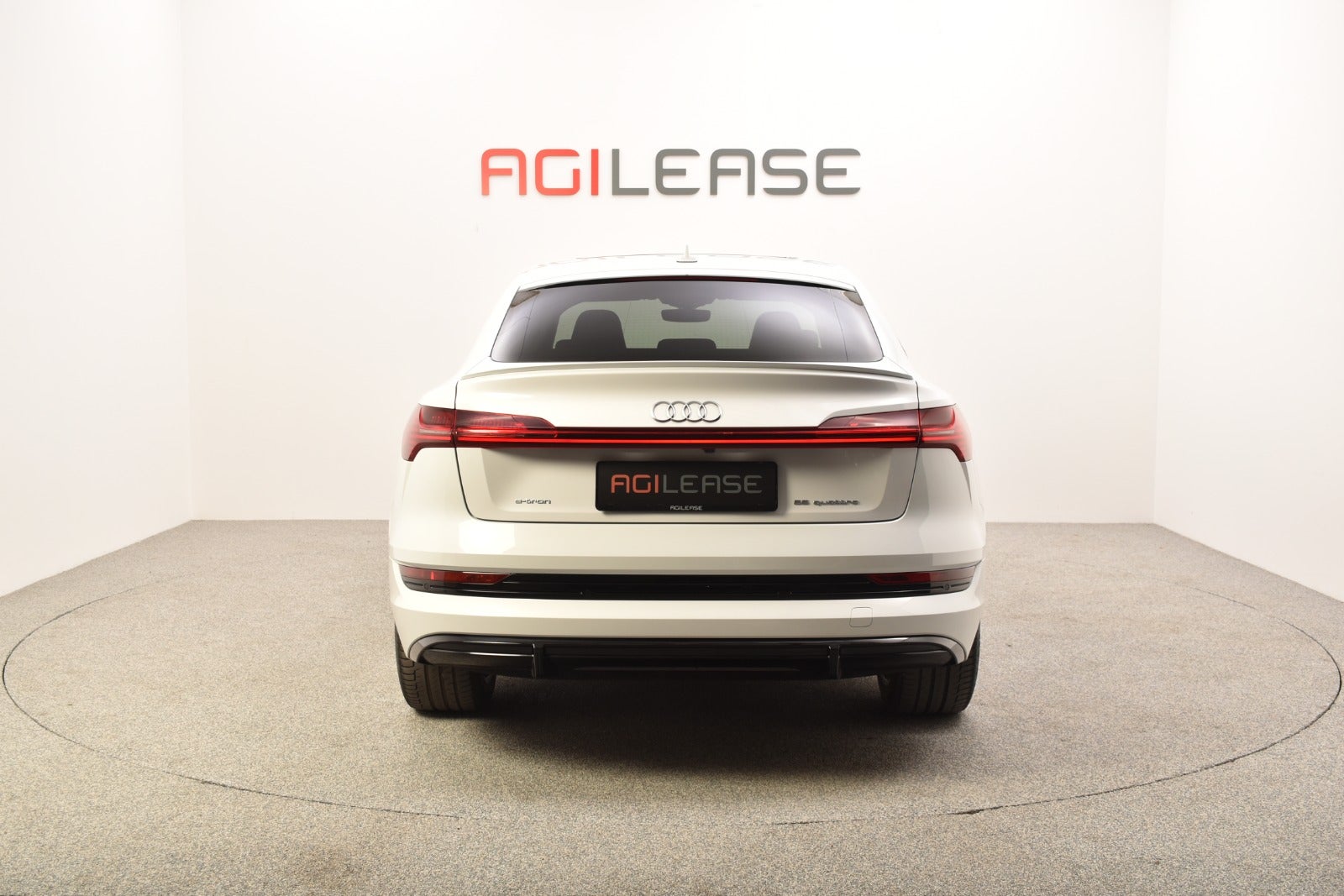 flexleasing-audi-e-tron-55-s-line-sportback-quattro-5d-findleasing