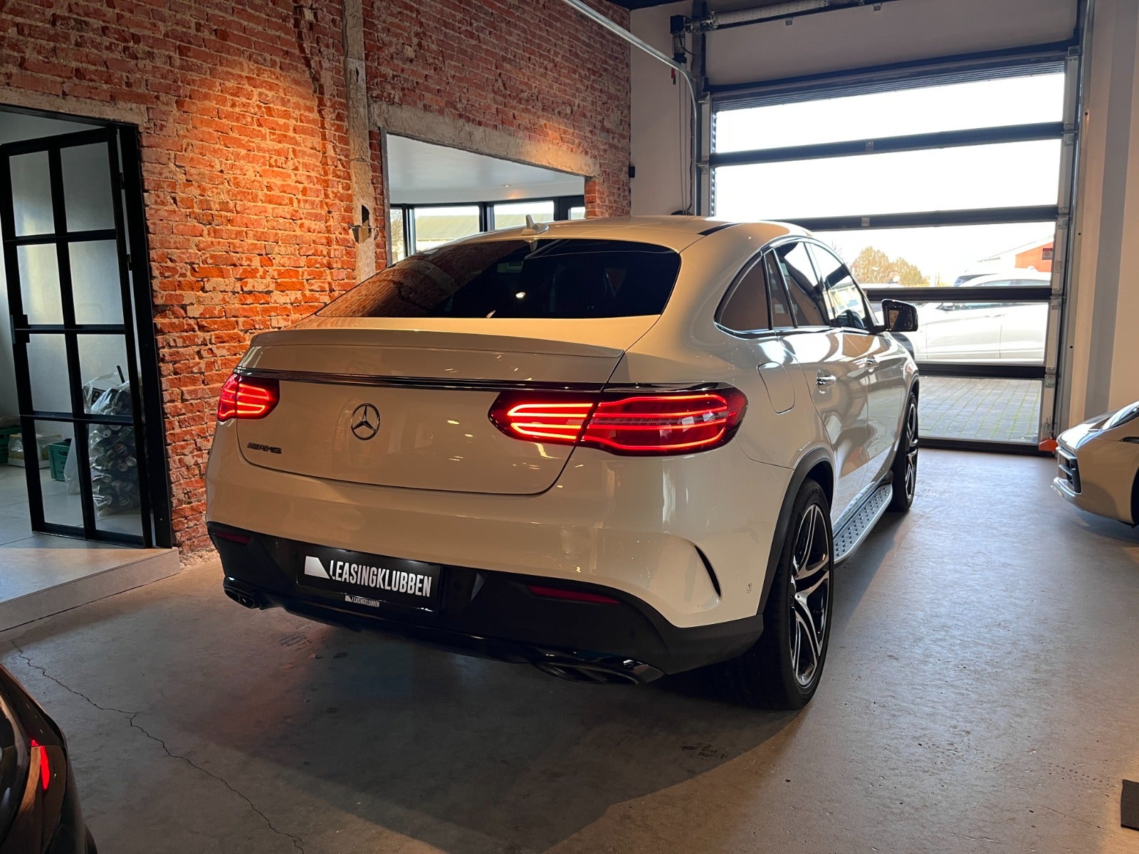 flexleasing-mercedes-gle43-30-amg-sport-coupe-aut-4matic-5d-findleasing