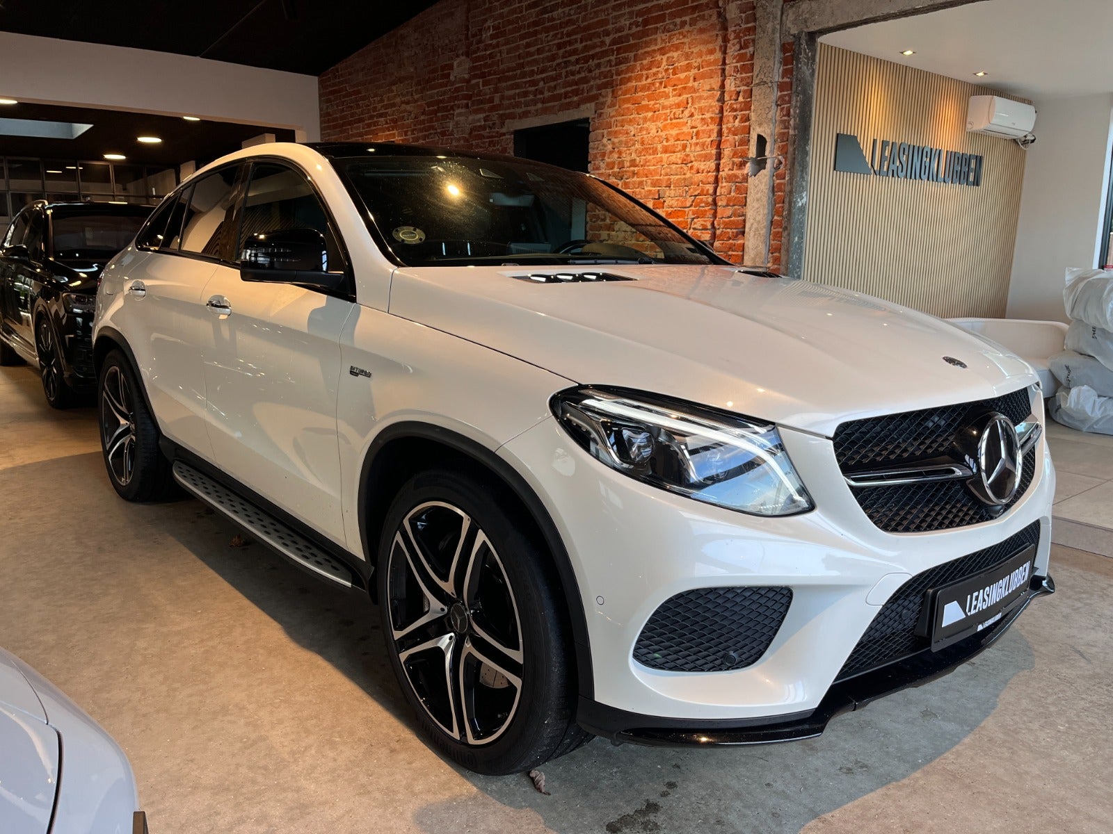 flexleasing-mercedes-gle43-30-amg-sport-coupe-aut-4matic-5d-findleasing