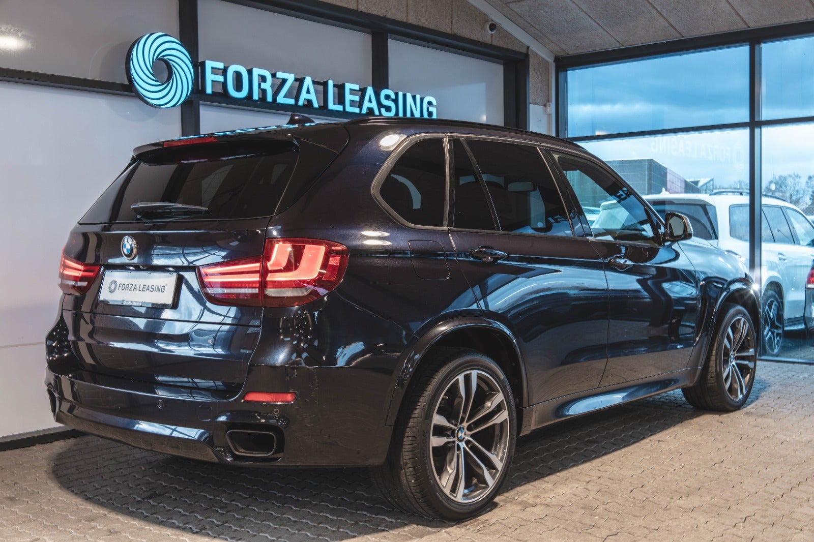 flexleasing-bmw-x5-30-m50d-m-sport-xdrive-aut-5d-findleasing