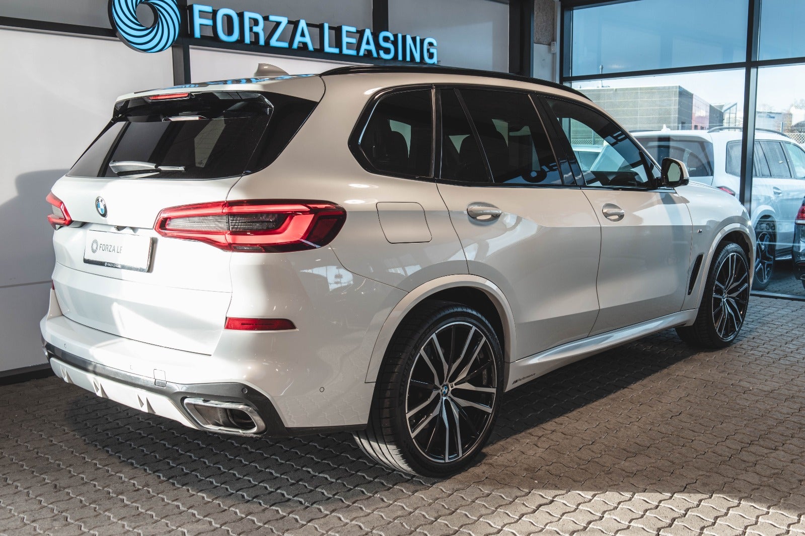 flexleasing-bmw-x5-30-xdrive30d-m-sport-aut-5d-findleasing