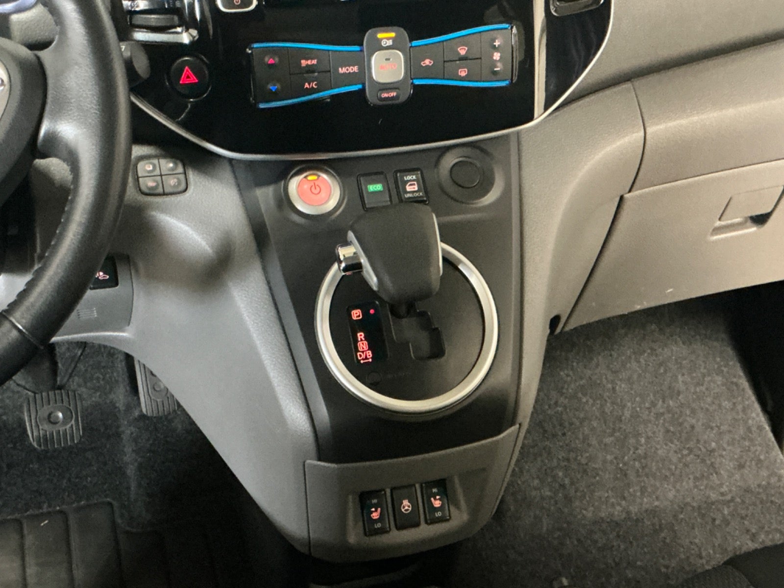 flexleasing-nissan-e-nv200-evalia-40-evalia-4d-findleasing