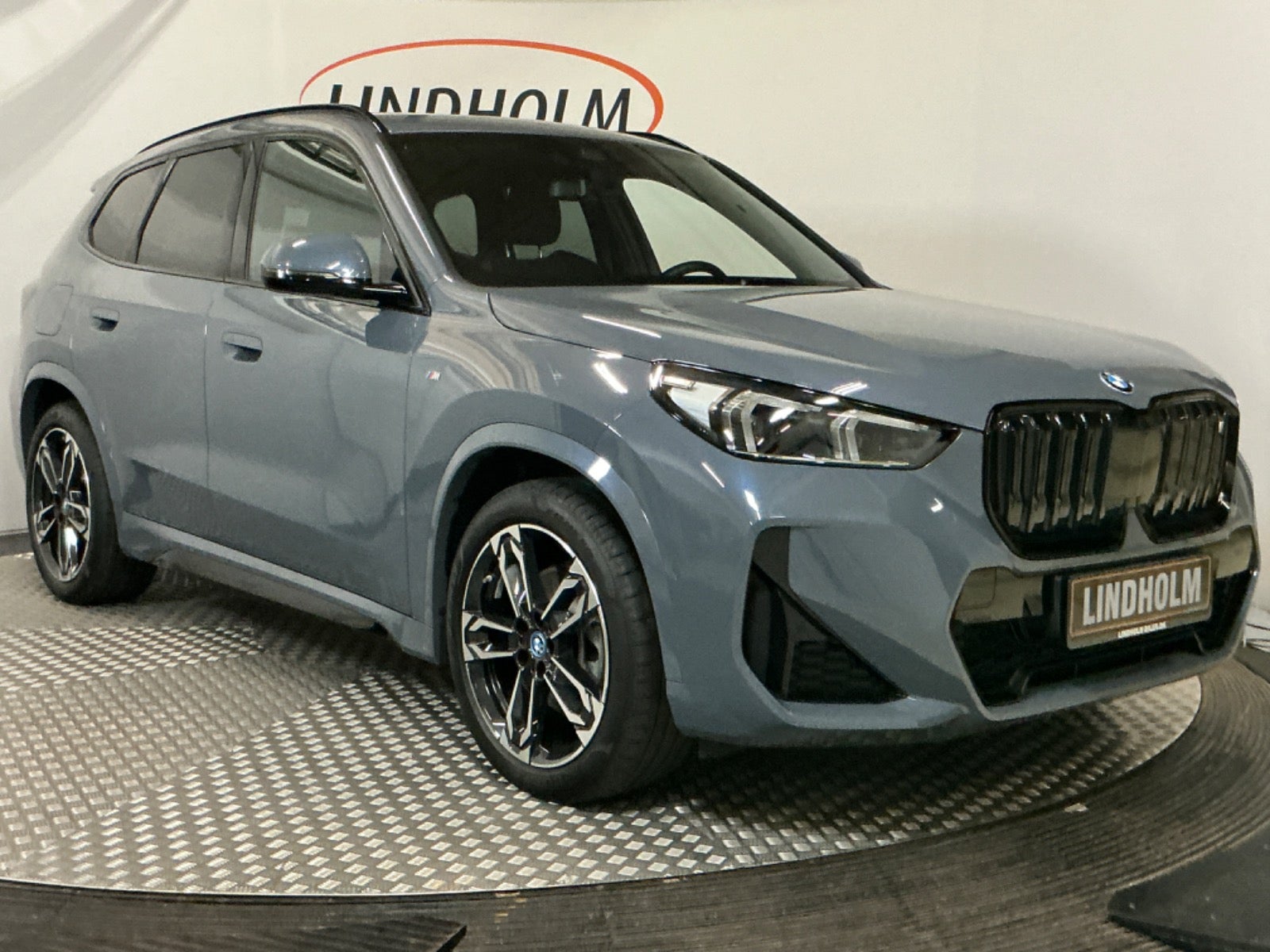 flexleasing-bmw-ix1-xdrive30-m-sport-5d-findleasing