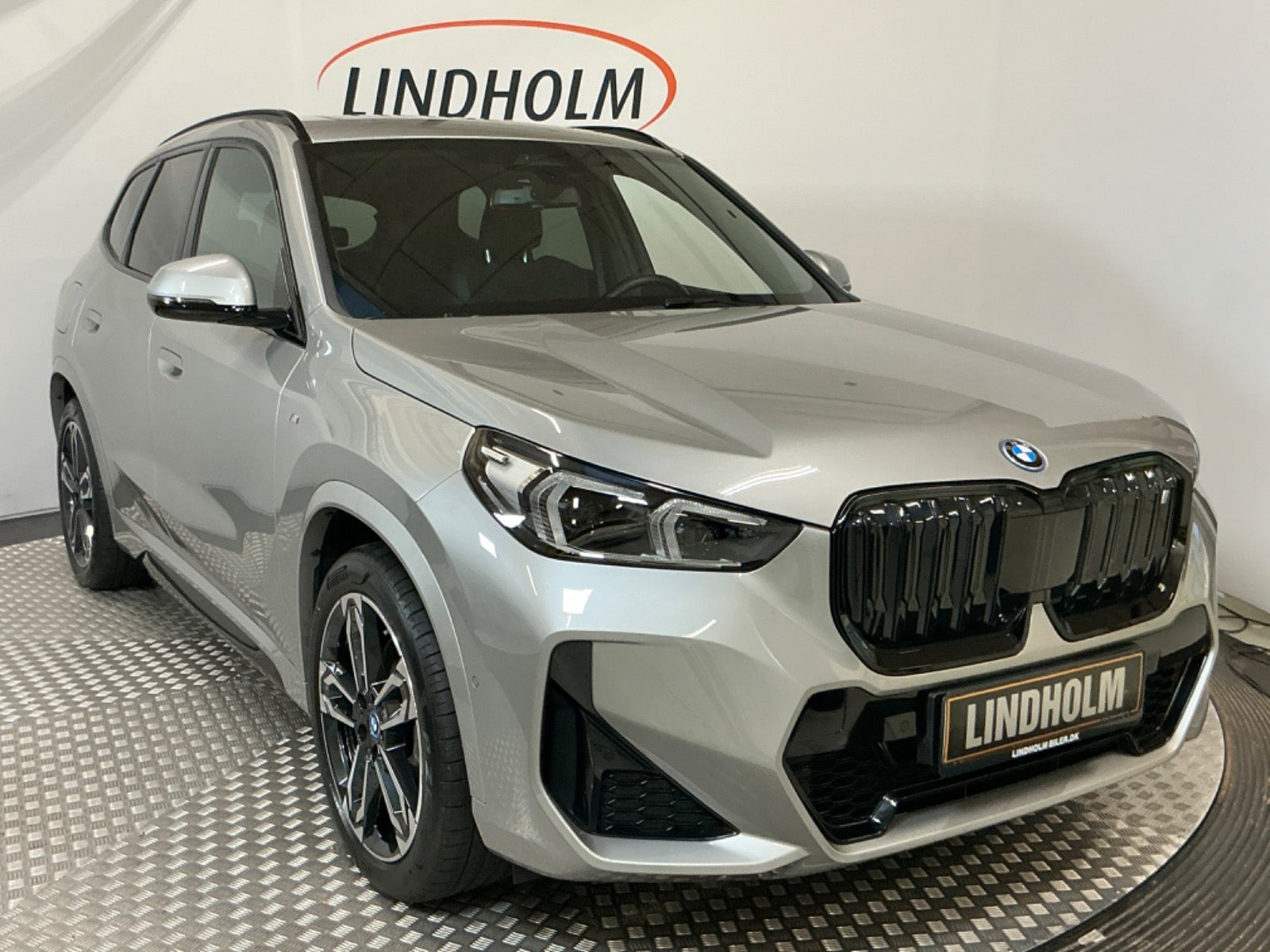 flexleasing-bmw-ix1-xdrive30-m-sport-5d-findleasing