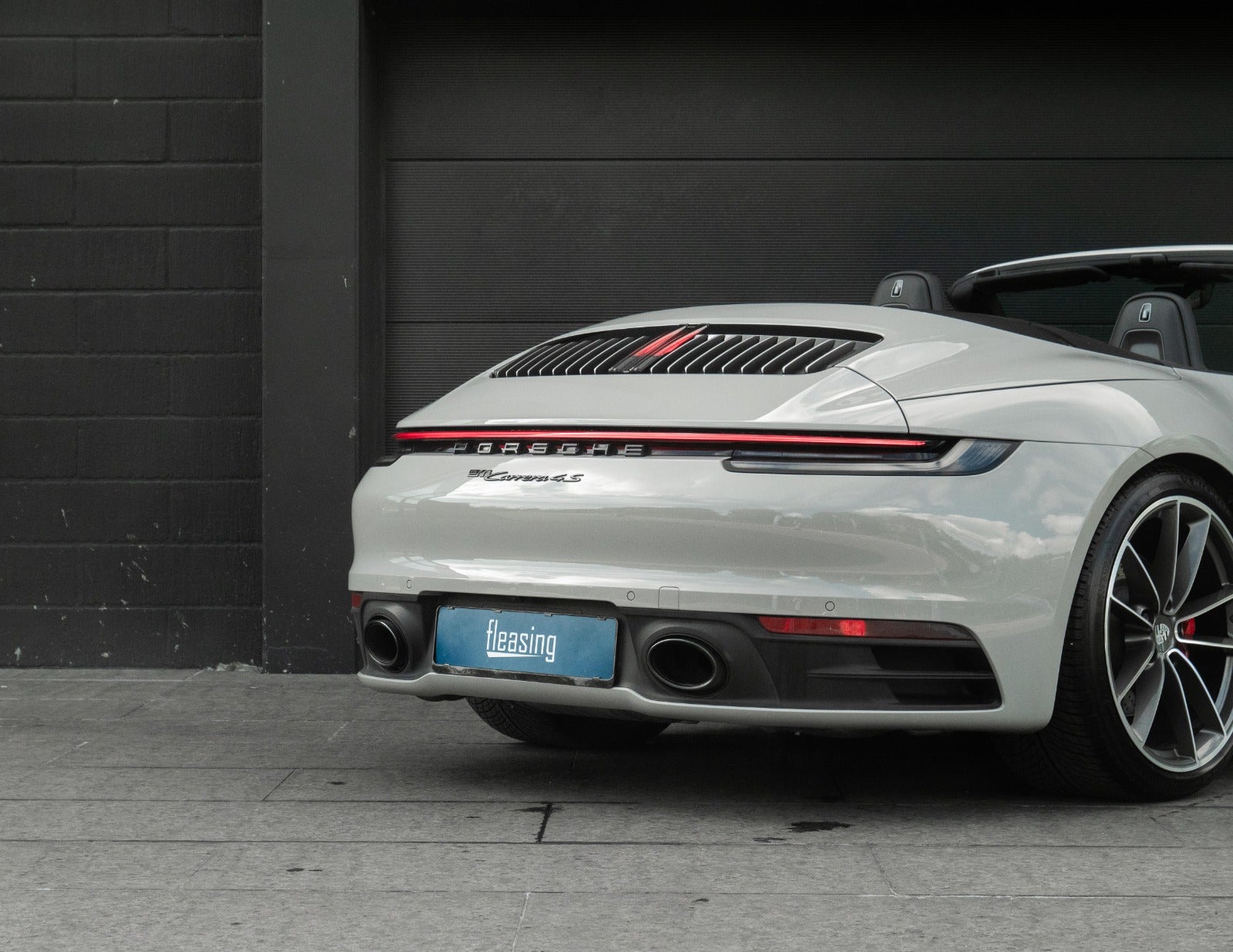 flexleasing-porsche-911-carrera-4s-30-cabriolet-pdk-2d-findleasing