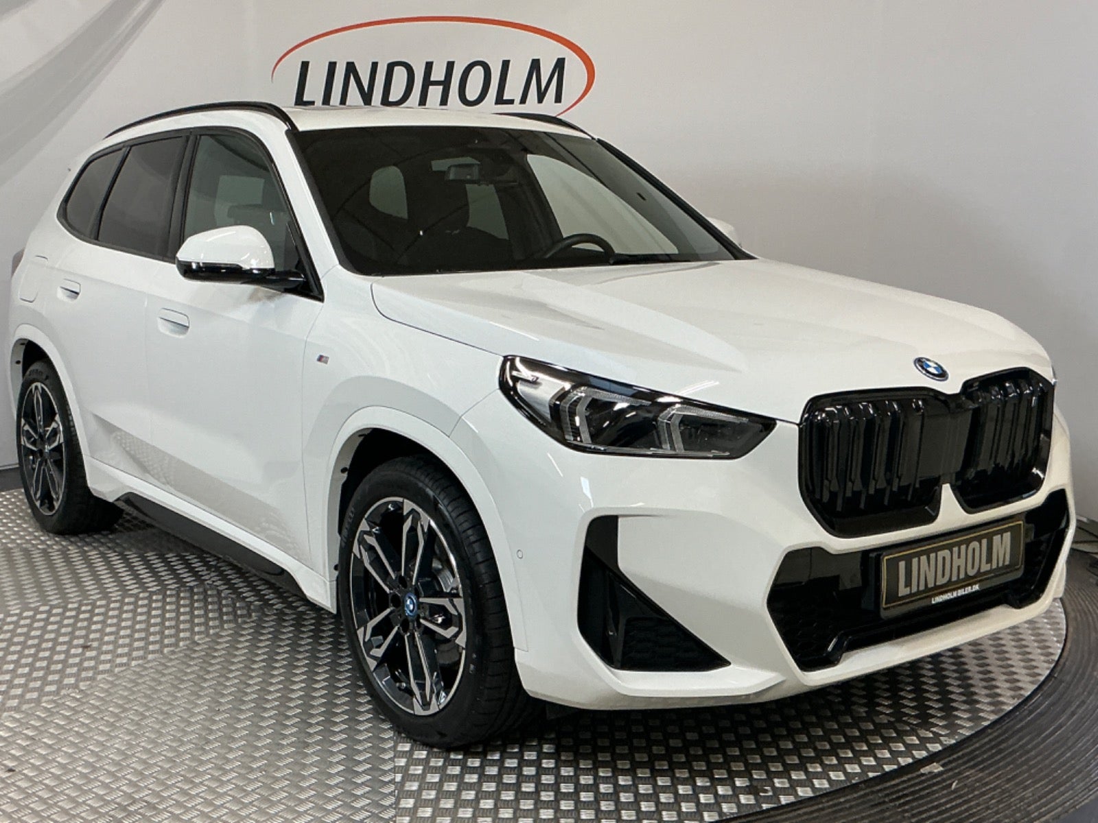 flexleasing-bmw-ix1-xdrive30-m-sport-5d-findleasing