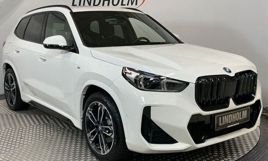 BMW iX1  xDrive30 M-Sport 5d