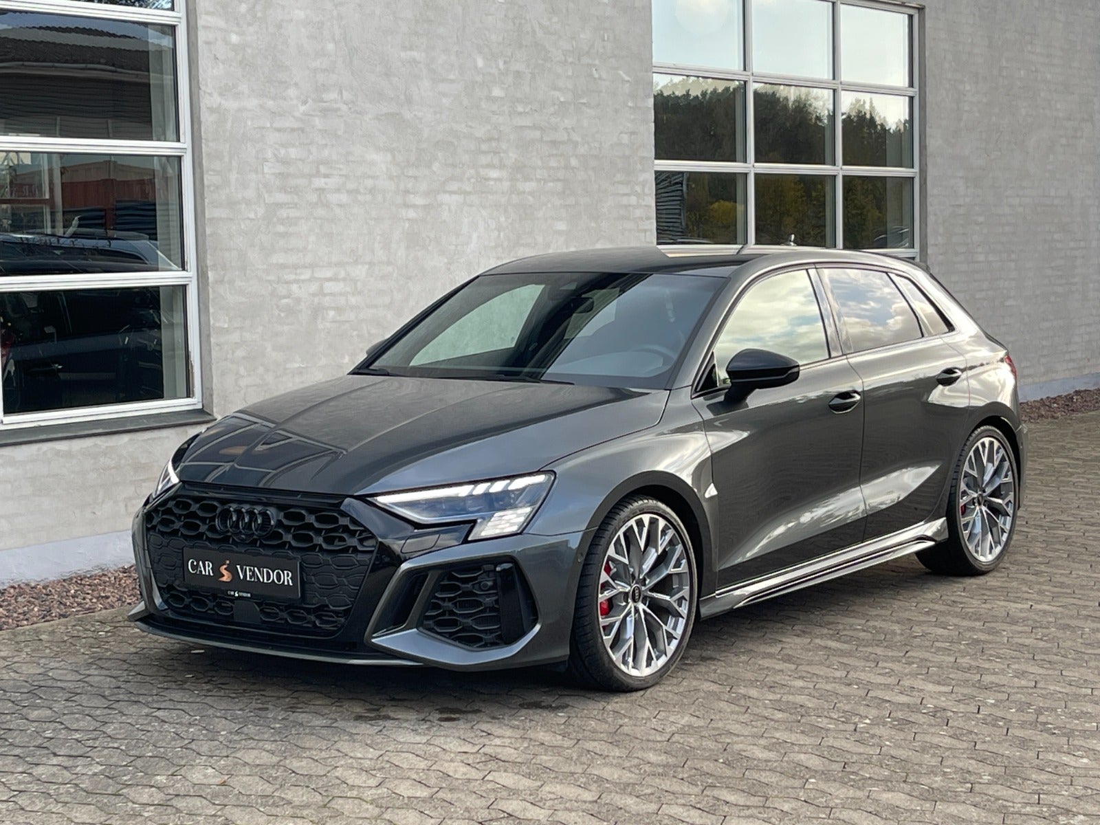 flexleasing-audi-rs3-25-tfsi-sportback-quattro-s-tr-5d-findleasing