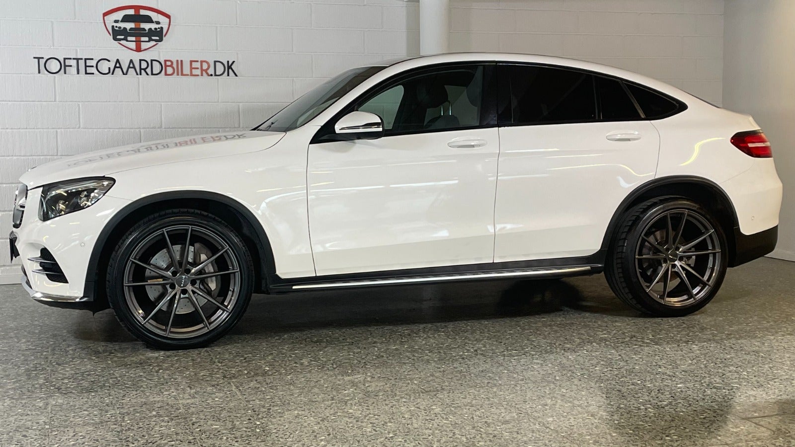 flexleasing-mercedes-glc300-20-coupe-aut-4matic-5d-findleasing