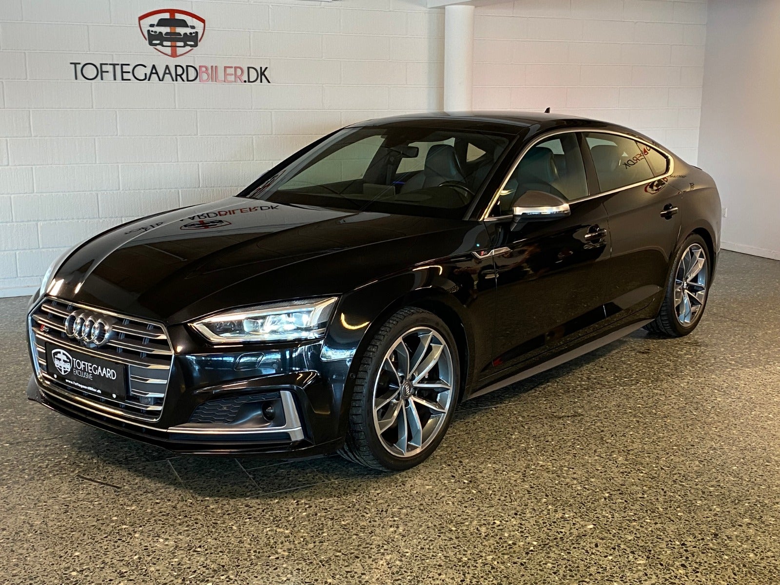 flexleasing-audi-s5-30-tfsi-sportback-quattro-tiptr-5d-findleasing