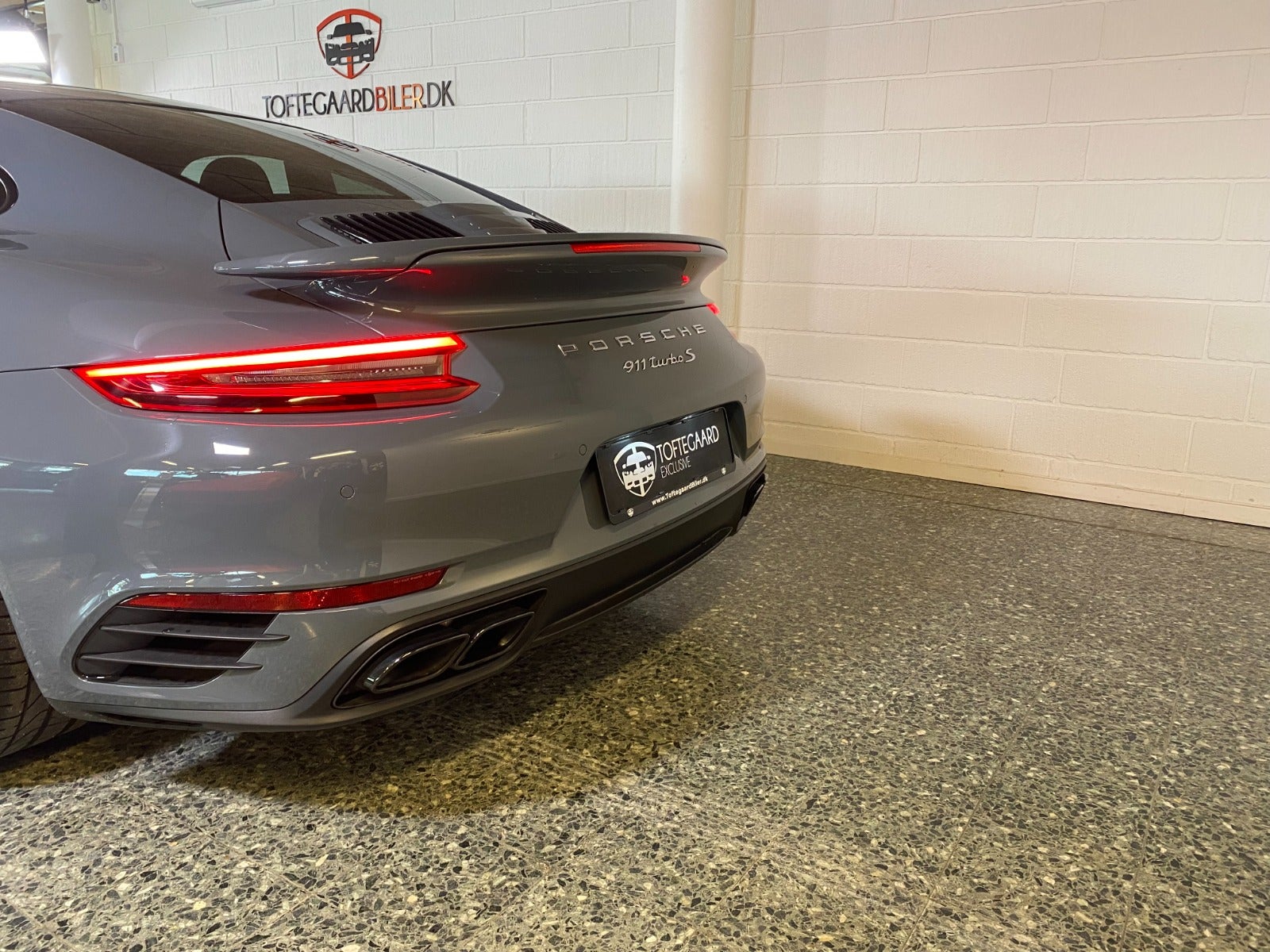 flexleasing-porsche-911-turbo-s-38-coupe-pdk-2d-findleasing