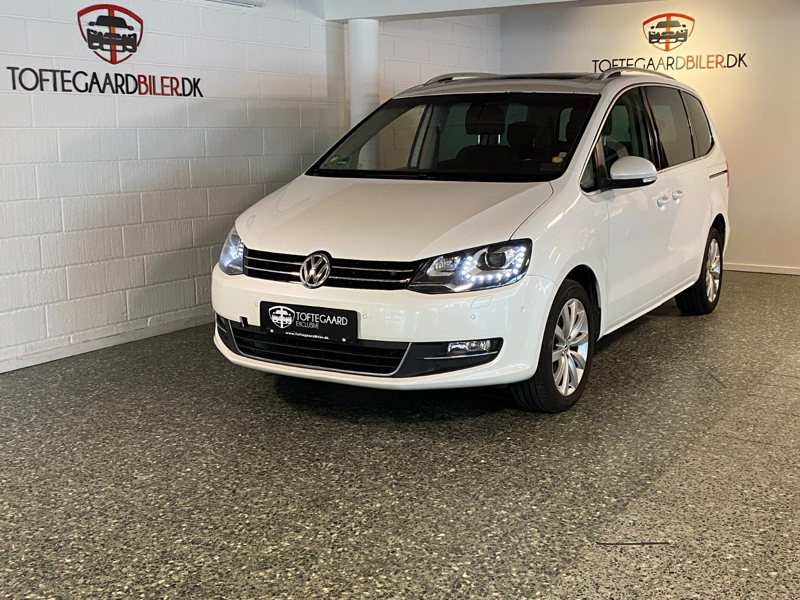 flexleasing-vw-sharan-20-tdi-140-highline-dsg-7prs-5d-findleasing