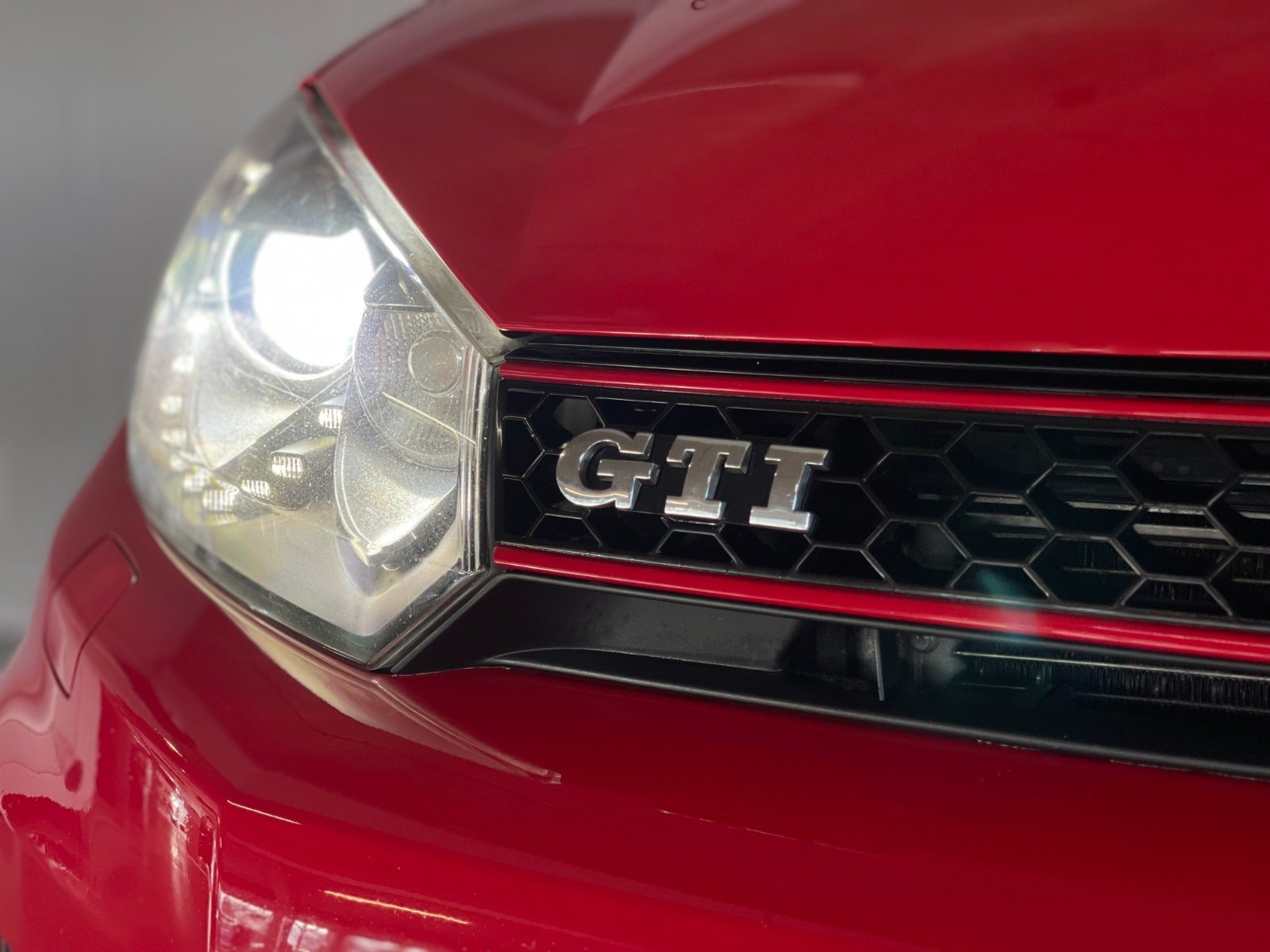 flexleasing-vw-golf-vi-20-gti-cabriolet-dsg-2d-findleasing