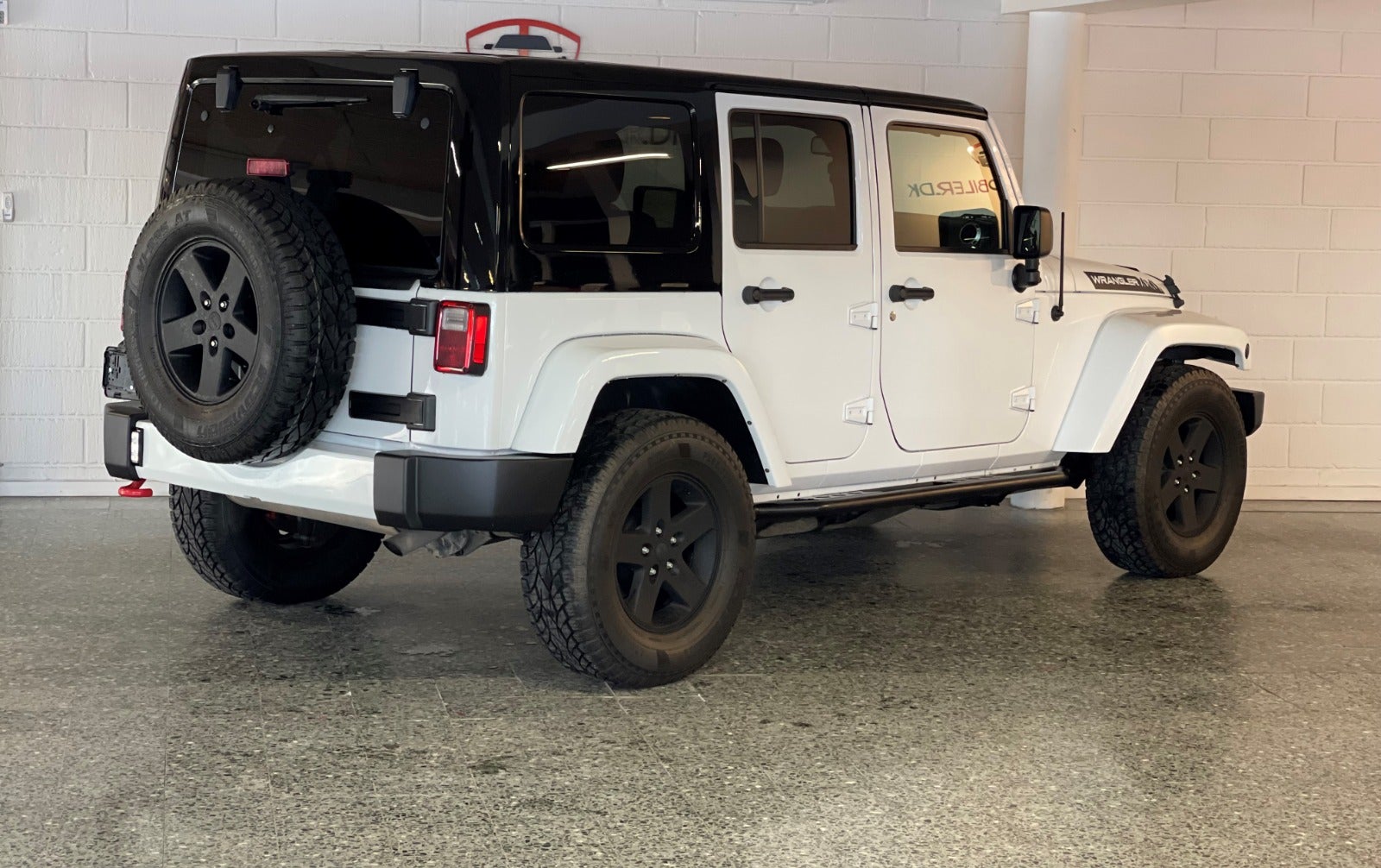 flexleasing-jeep-wrangler-unlimited-36-v6-sport-aut-4d-findleasing