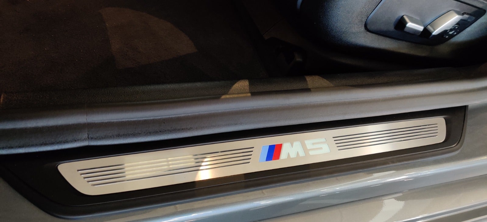 flexleasing-bmw-m5-44-connected-xdrive-aut-4d-findleasing