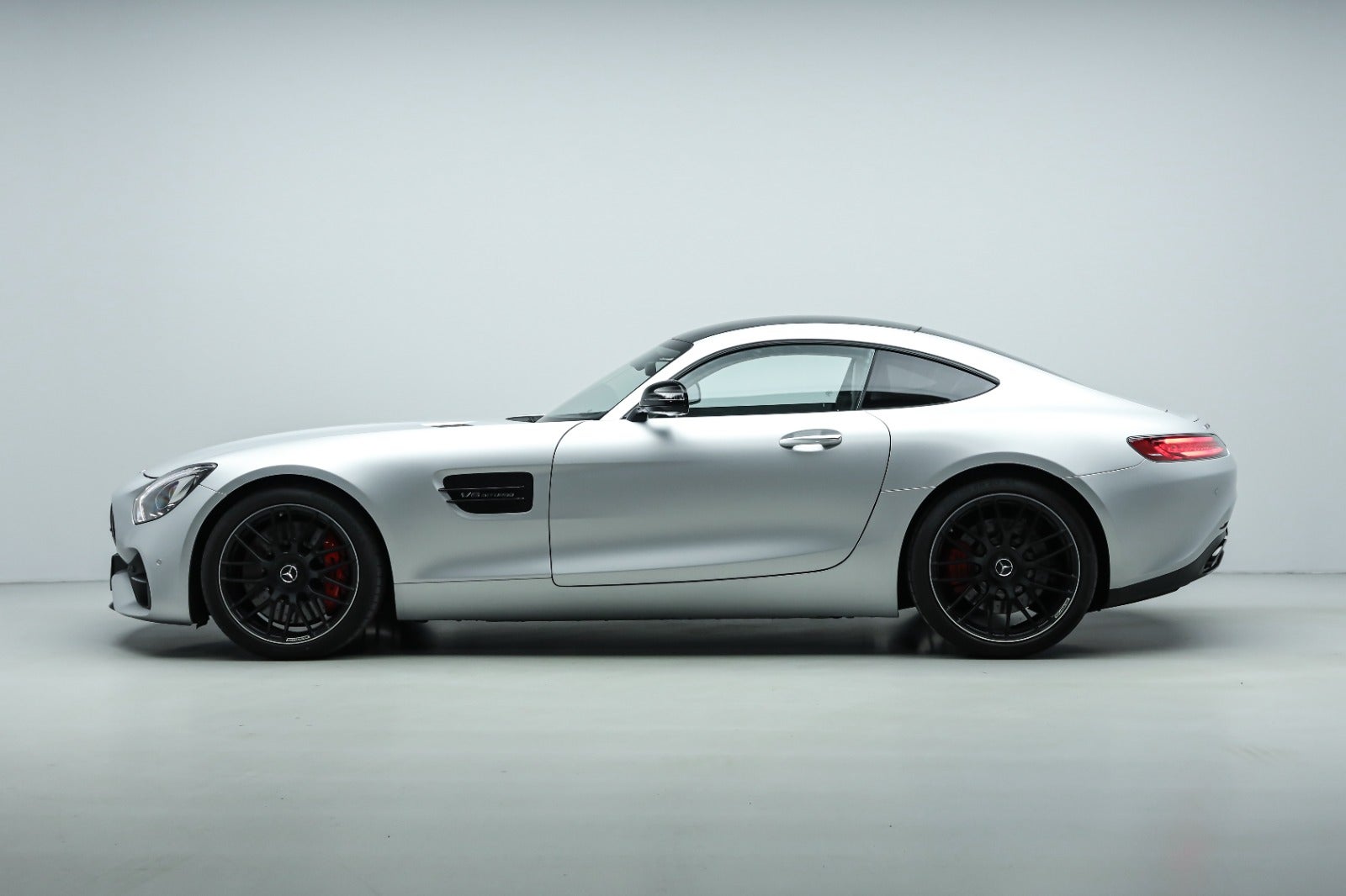 flexleasing-mercedes-amg-gt-s-40-aut-2d-findleasing