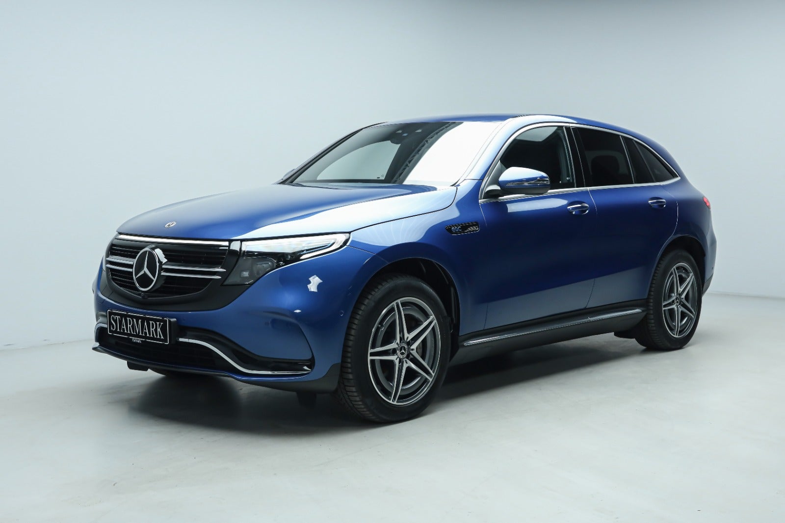 flexleasing-mercedes-eqc400-amg-line-4matic-5d-findleasing