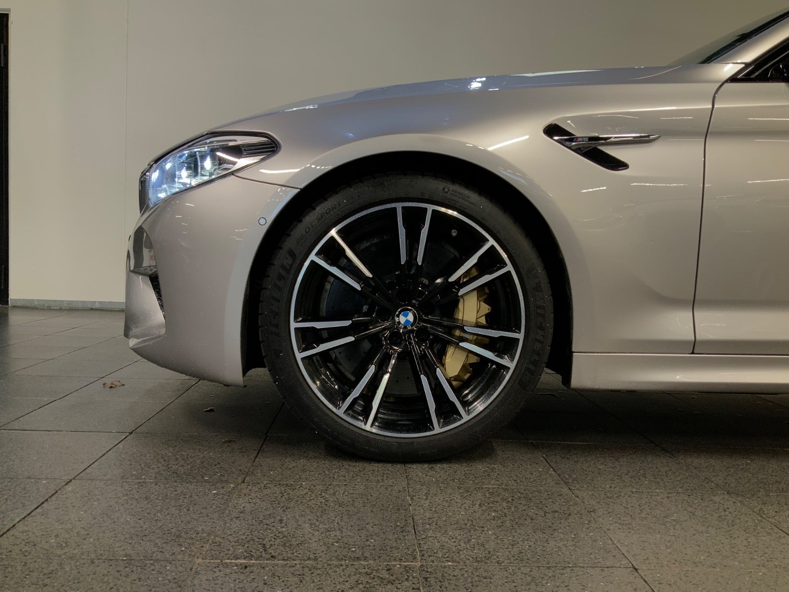 flexleasing-bmw-m5-44-xdrive-aut-4d-findleasing