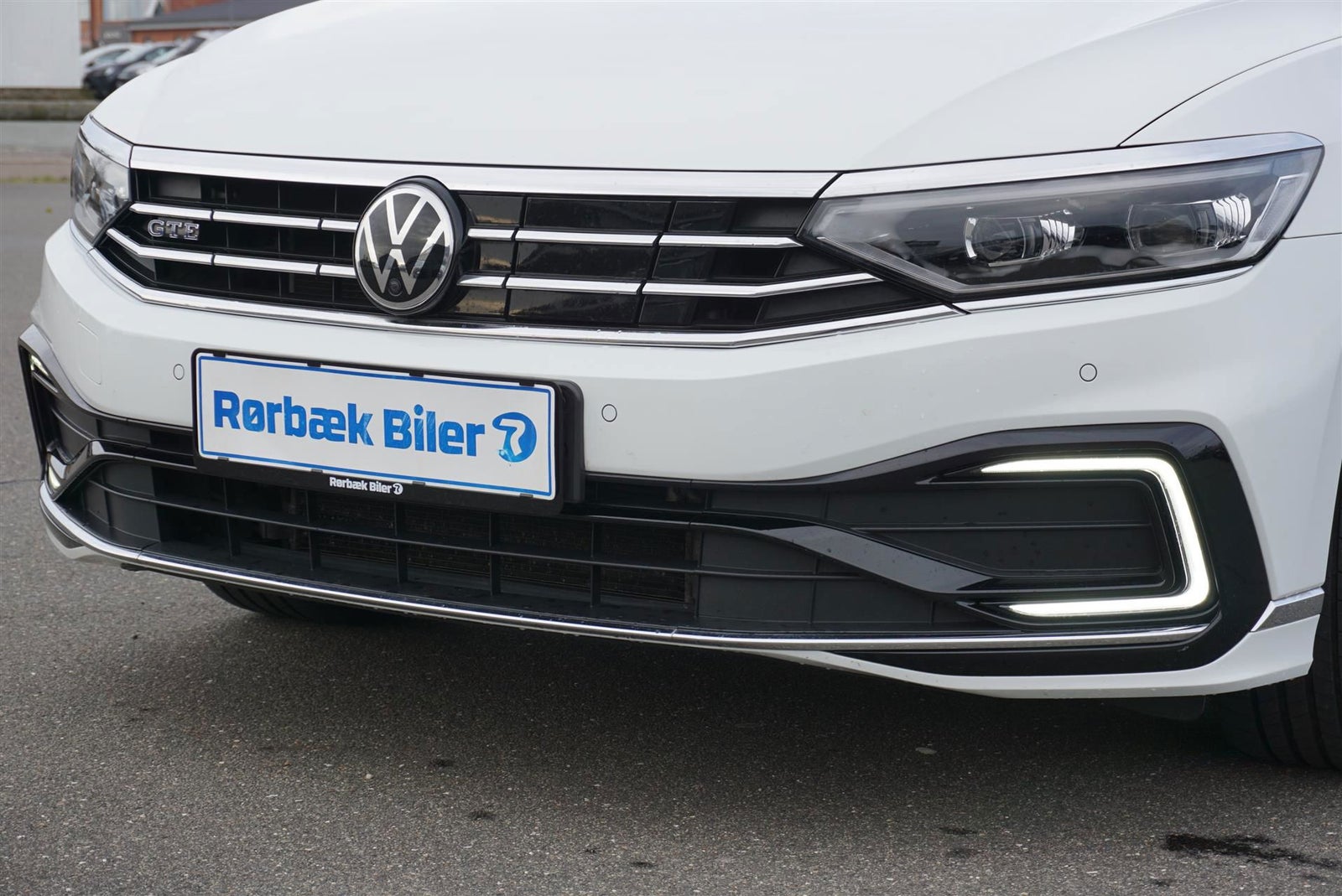 flexleasing-vw-passat-14-gte-pro-variant-dsg-5d-findleasing