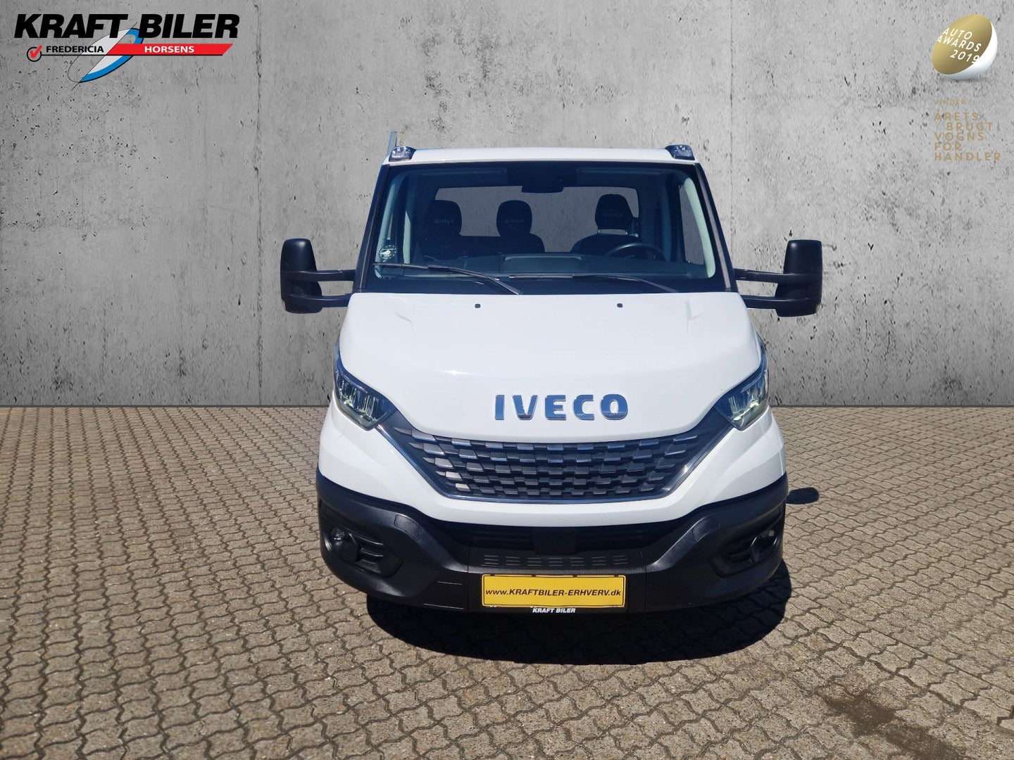 flexleasing-iveco-daily-30-35s18-4100mm-lad-ag8-2d-findleasing