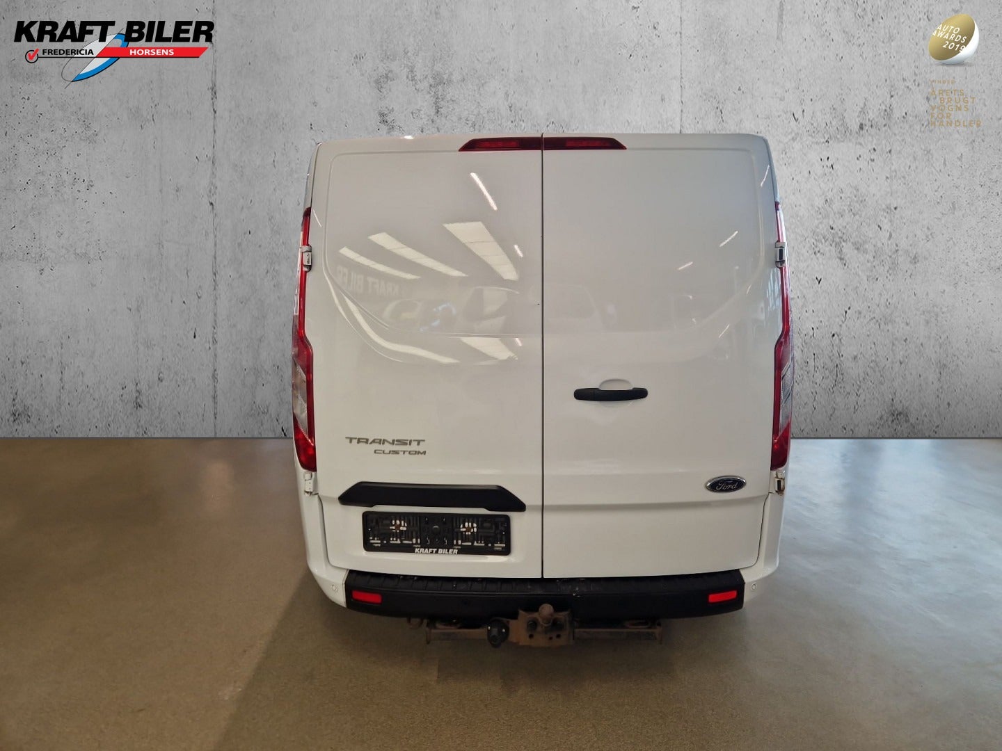 flexleasing-ford-transit-custom-300l-20-tdci-130-trend-findleasing